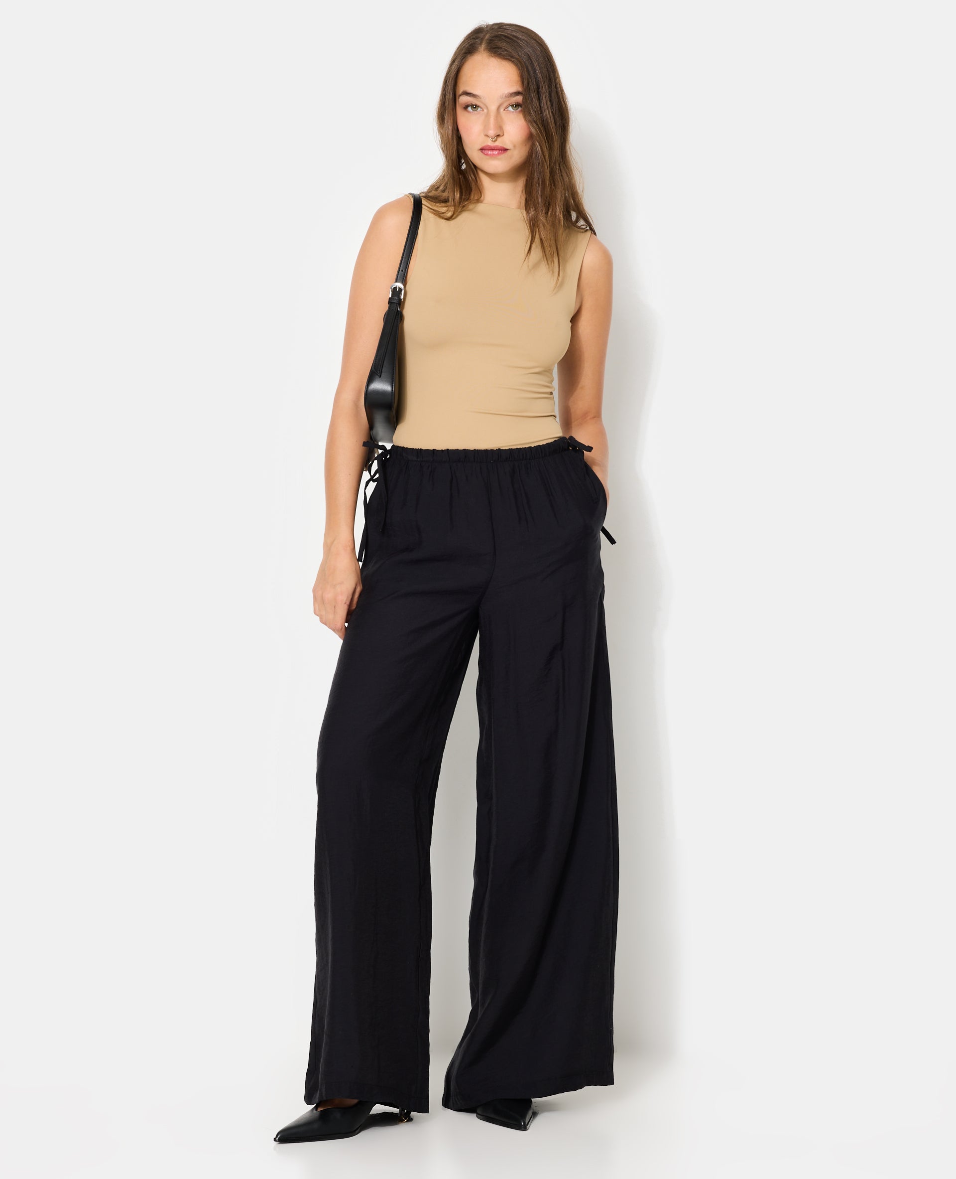 Pantalon palazzo en tissu effet peau de pêche