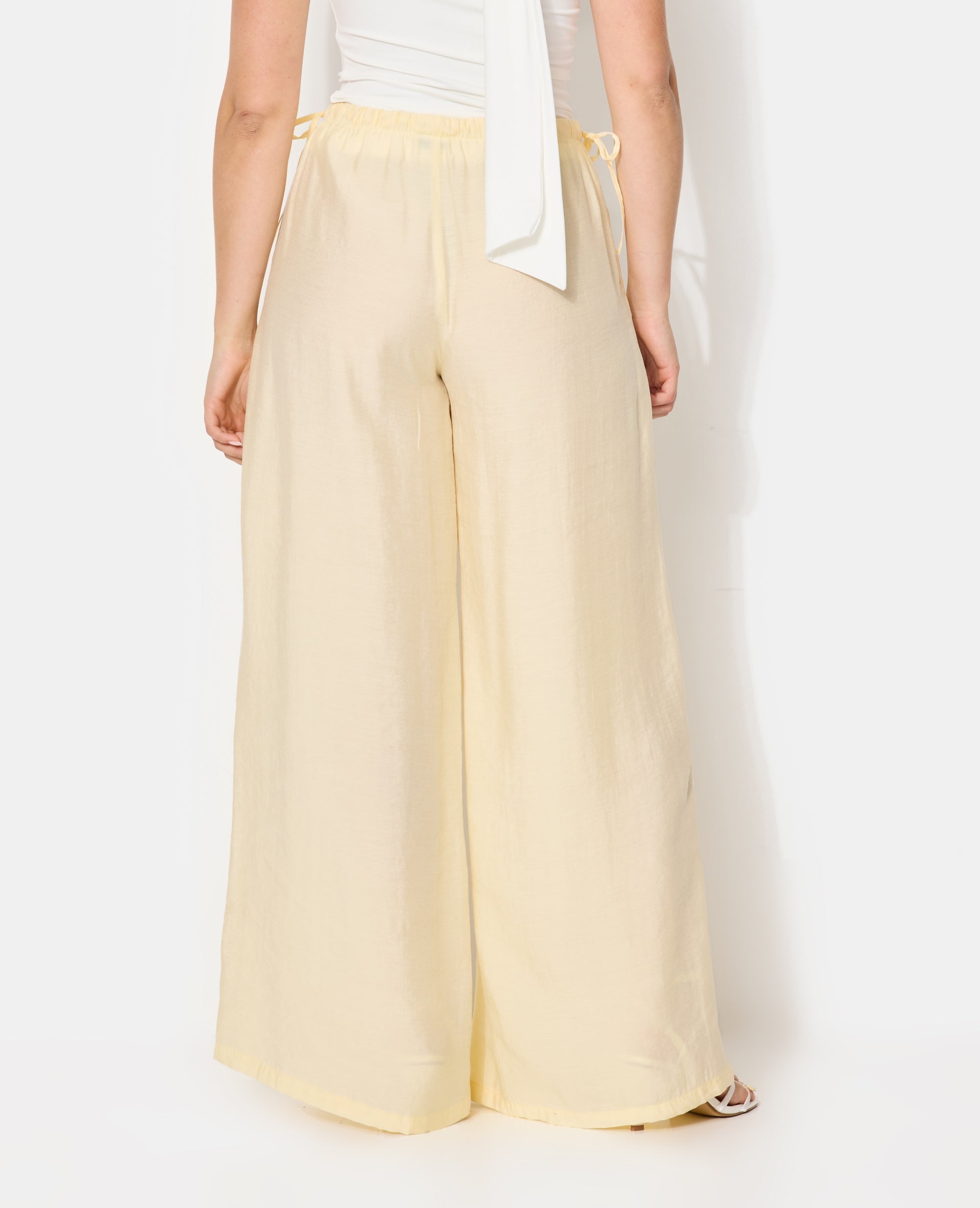 Pantalon palazzo en tissu effet peau de pêche
