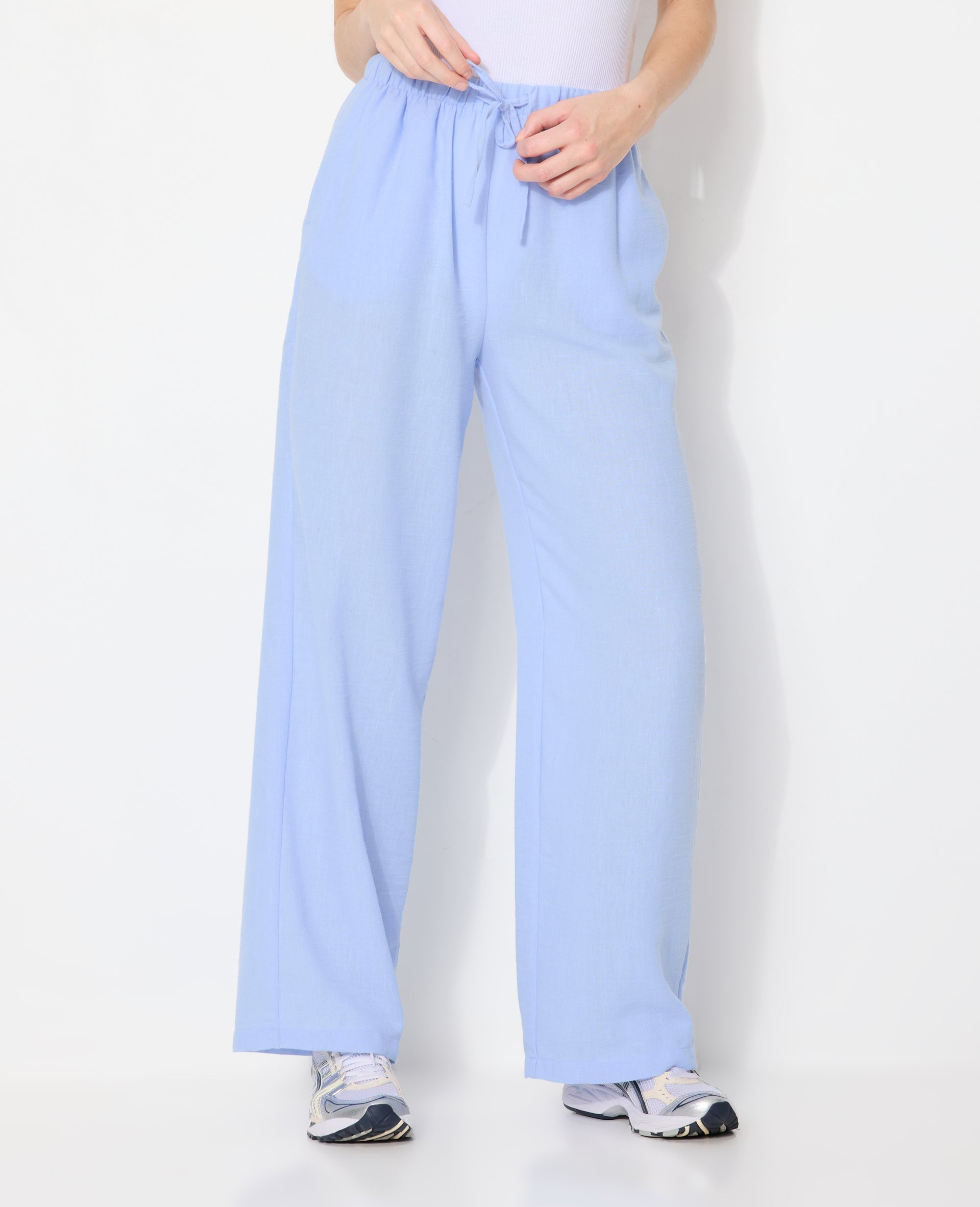 Pantalon large et droit avec lien coulissé