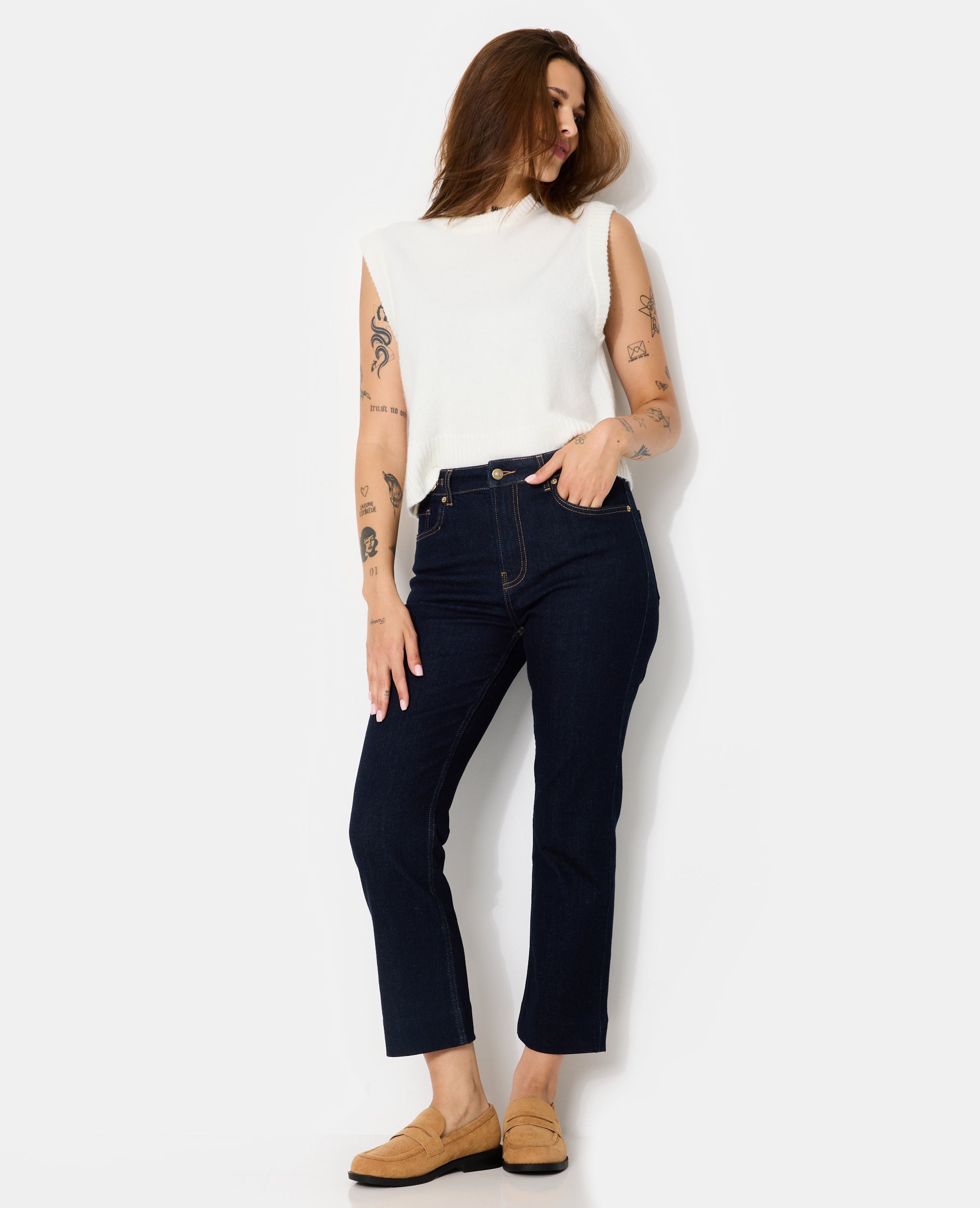 Jean slim 7/8ème avec détails bijoux