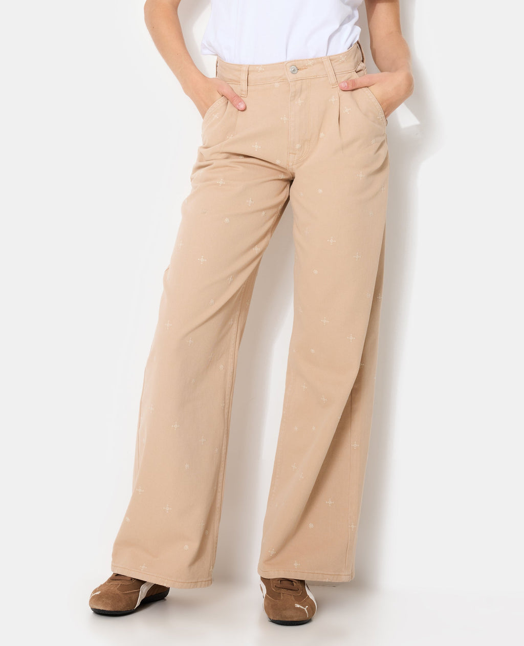 Jean straight avec broderies