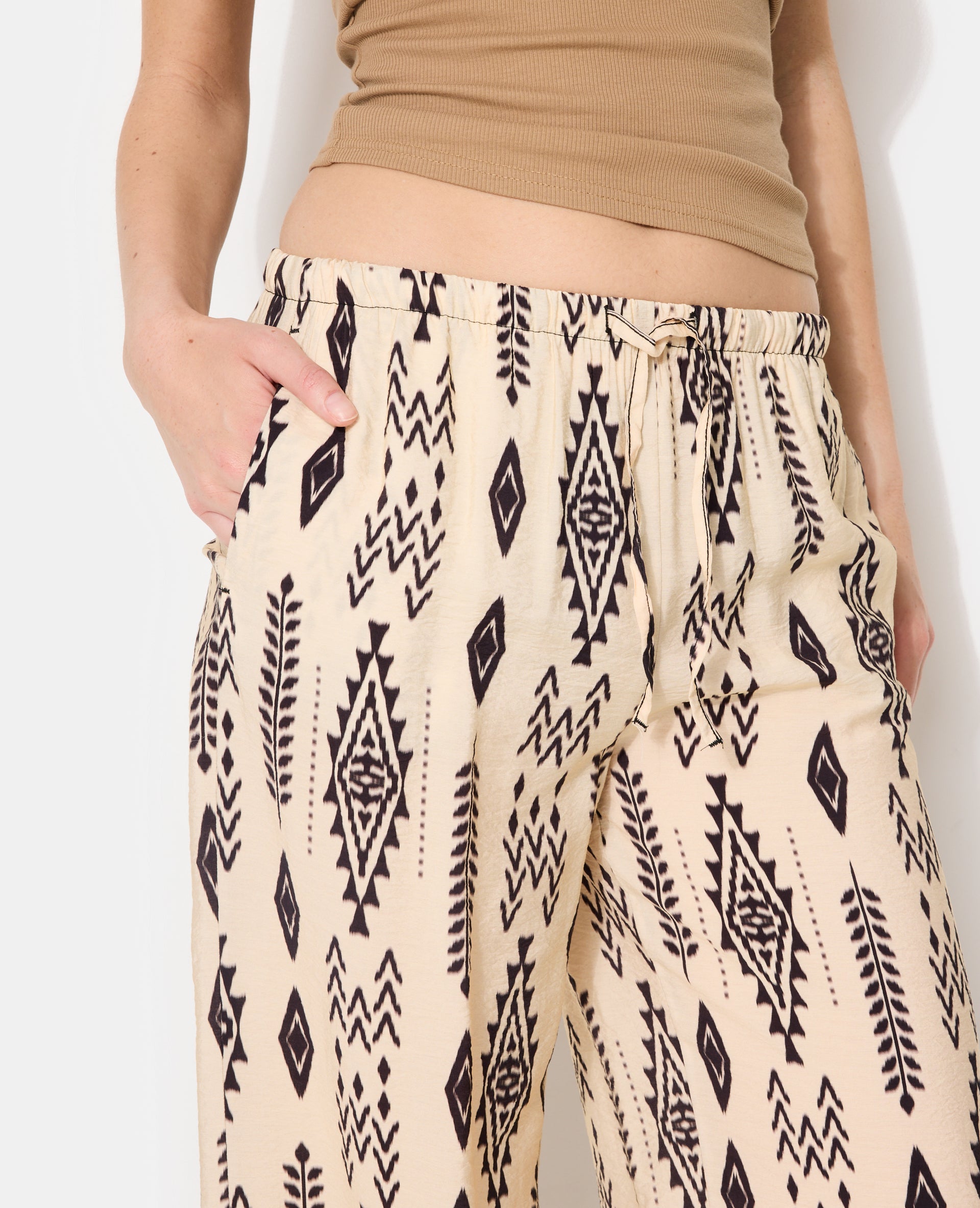 Pantalon fluide avec lien coulissé motifs ethniques