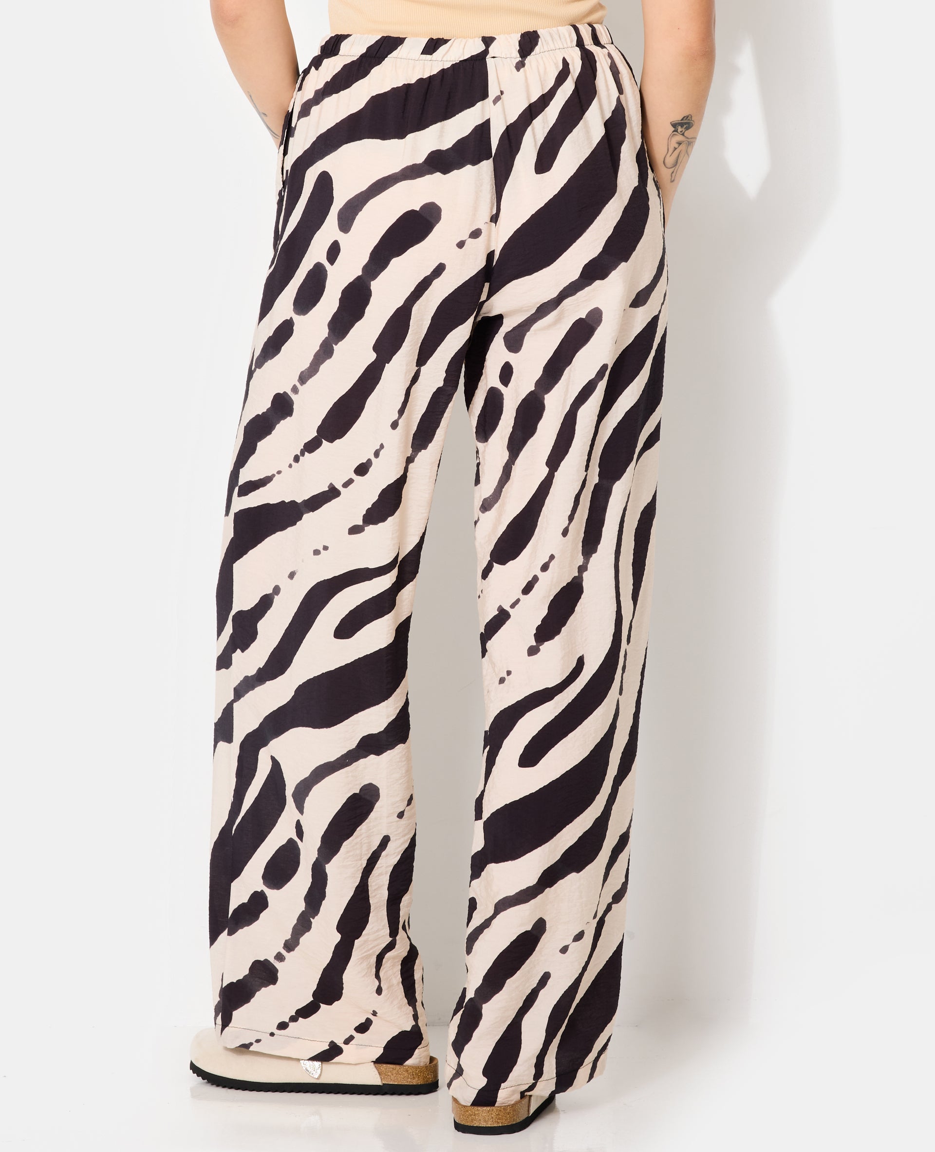Pantalon fluide avec lien coulissé motifs zébrés