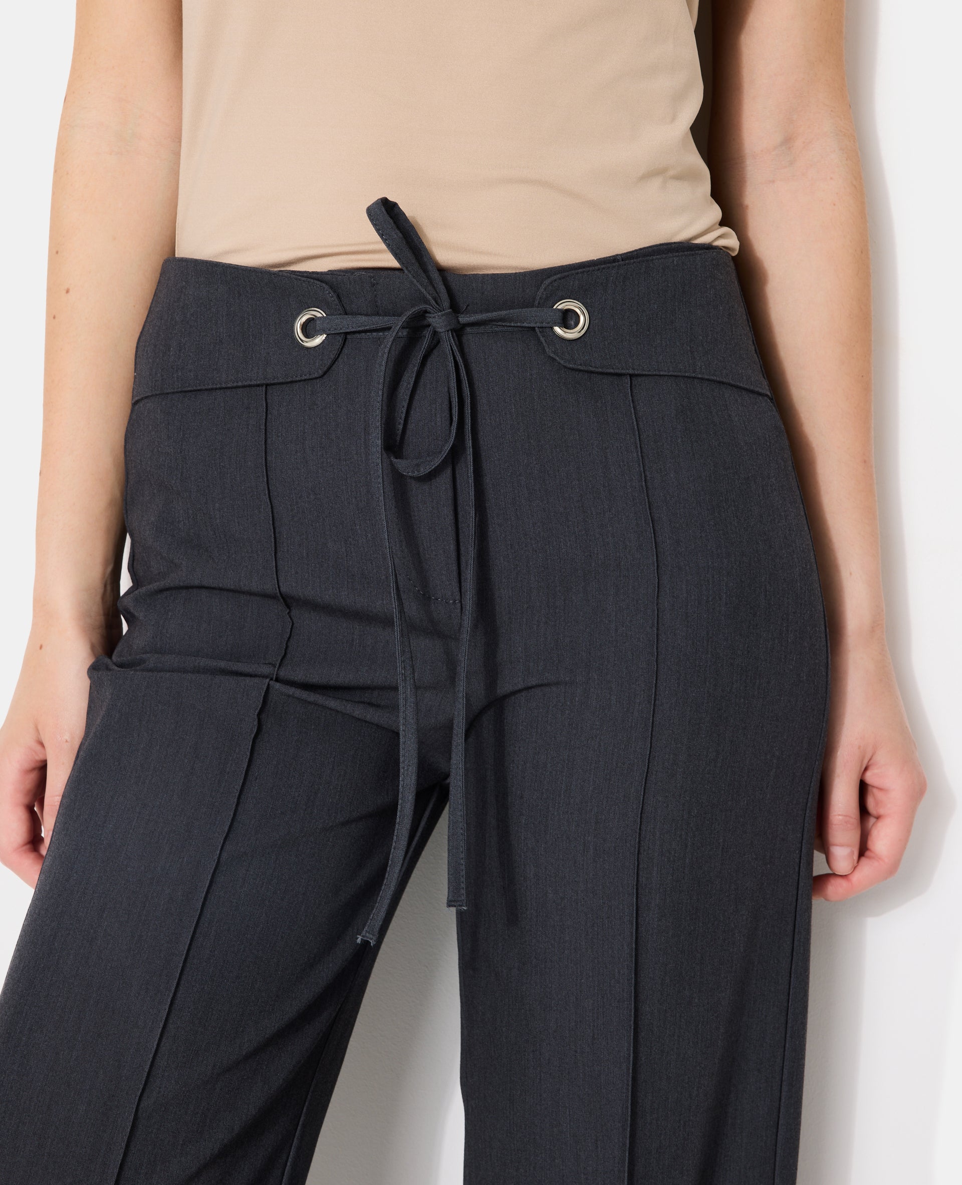 Pantalon city avec ceinture à nouer