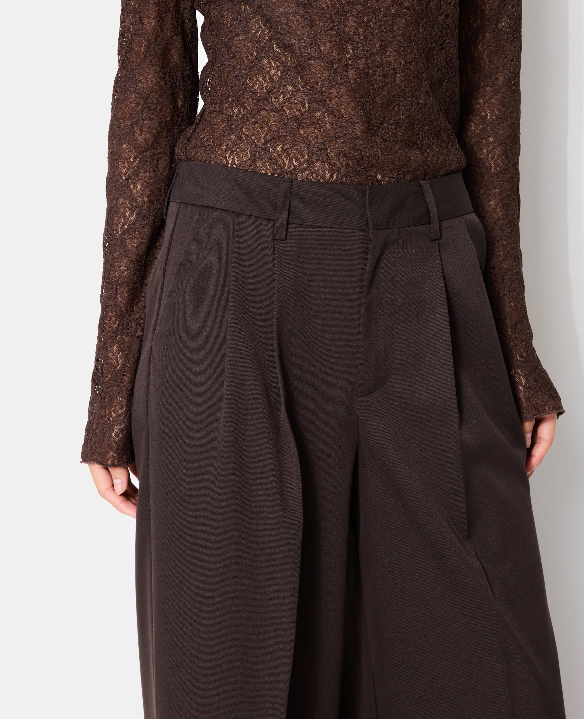 Pantalon city large avec pinces