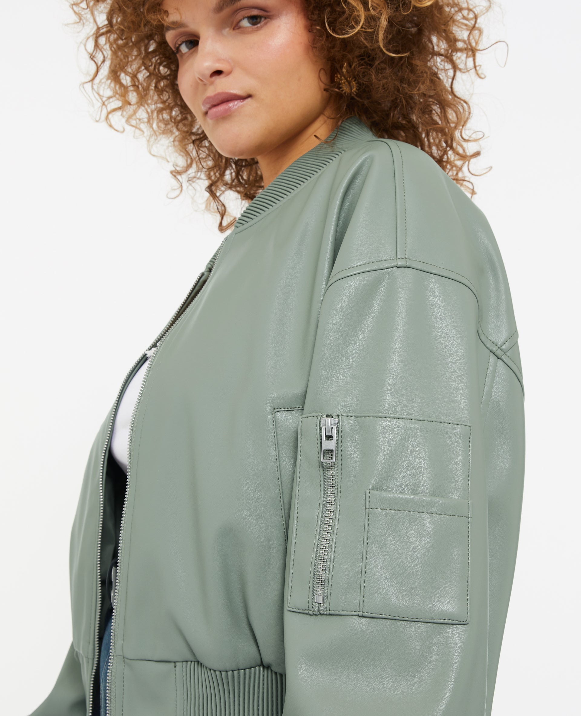 Blouson bomber en simili cuir