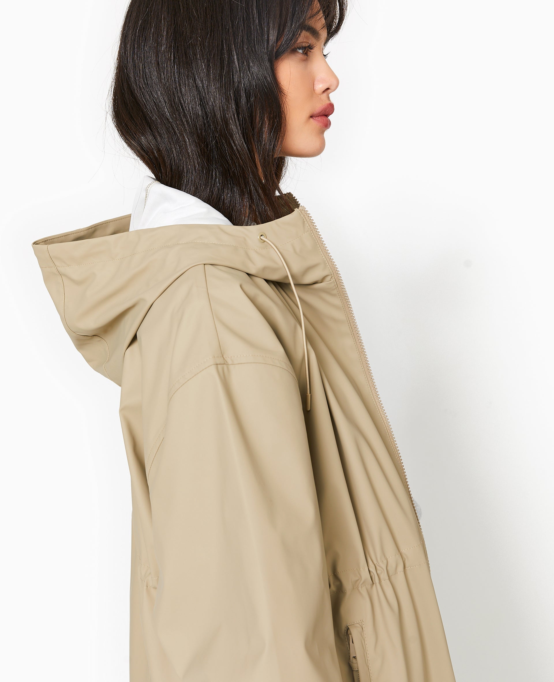 Manteau de pluie avec capuche
