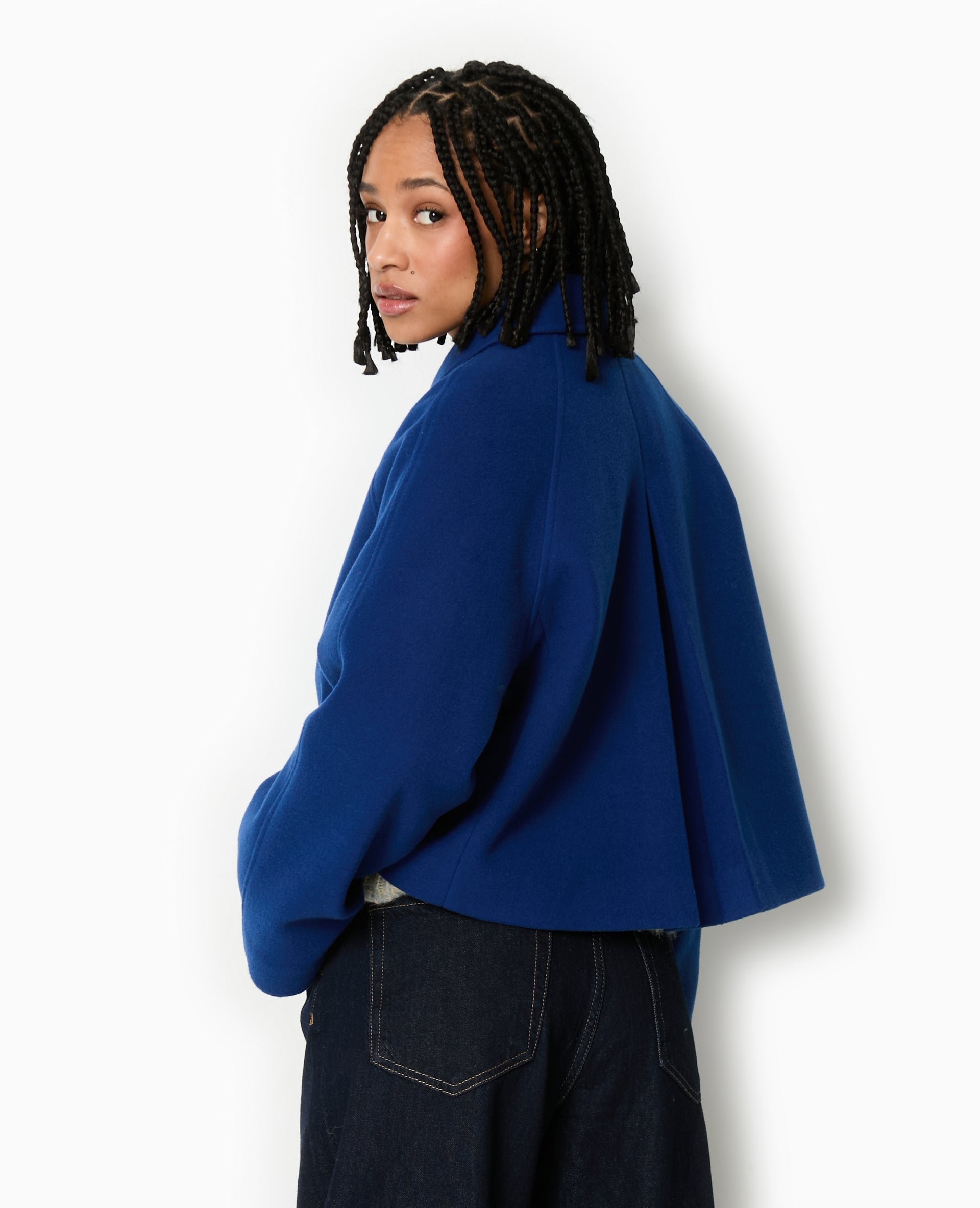 Manteau court drap de laine