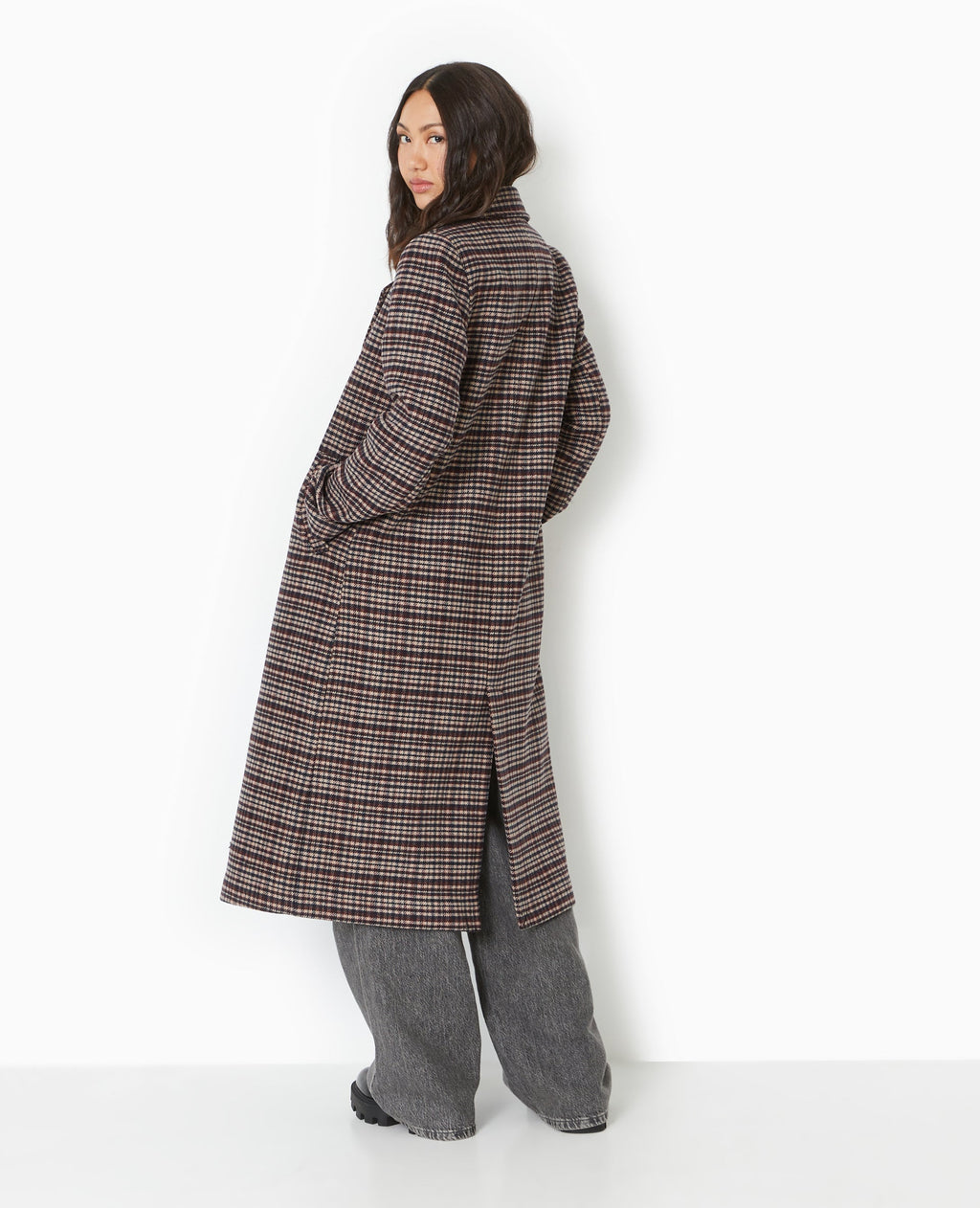 Manteau long avec laine motif carreaux