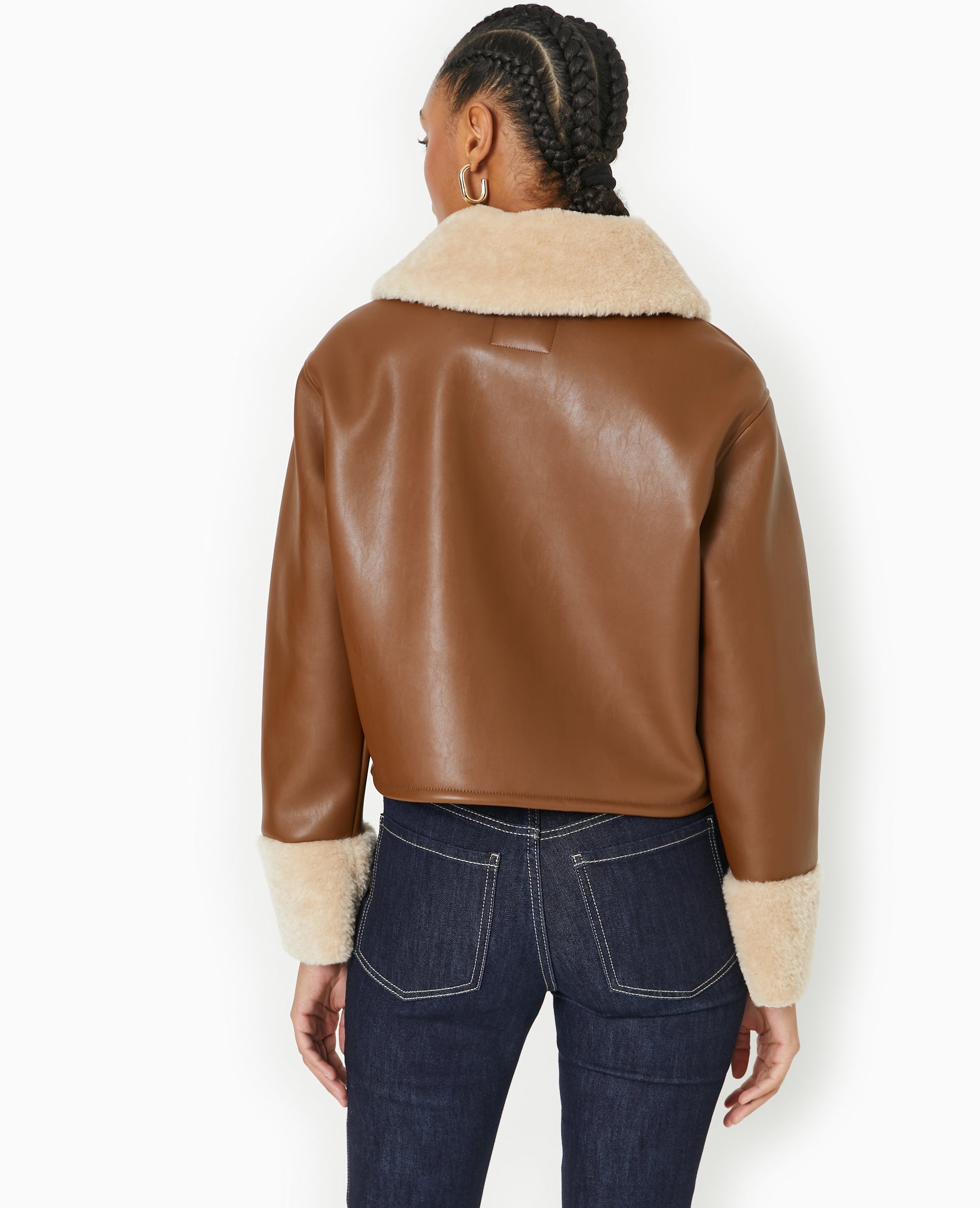 Blouson en simili avec doublure fourrure