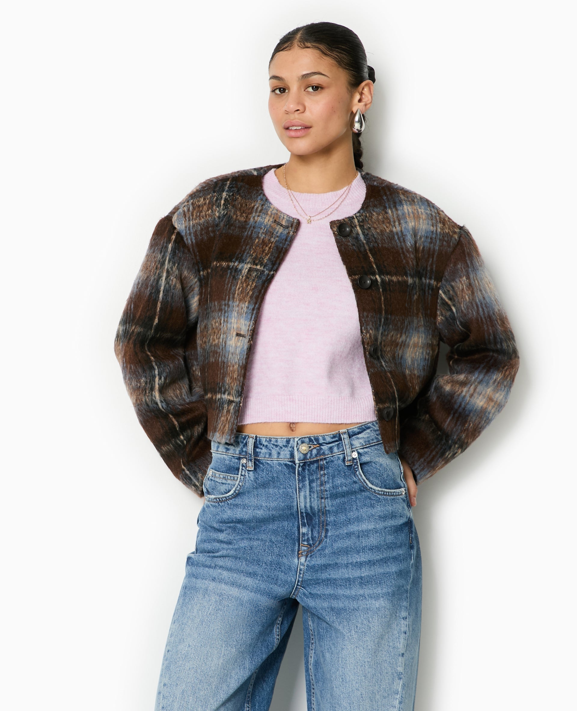Manteau court à carreaux effet drap de laine