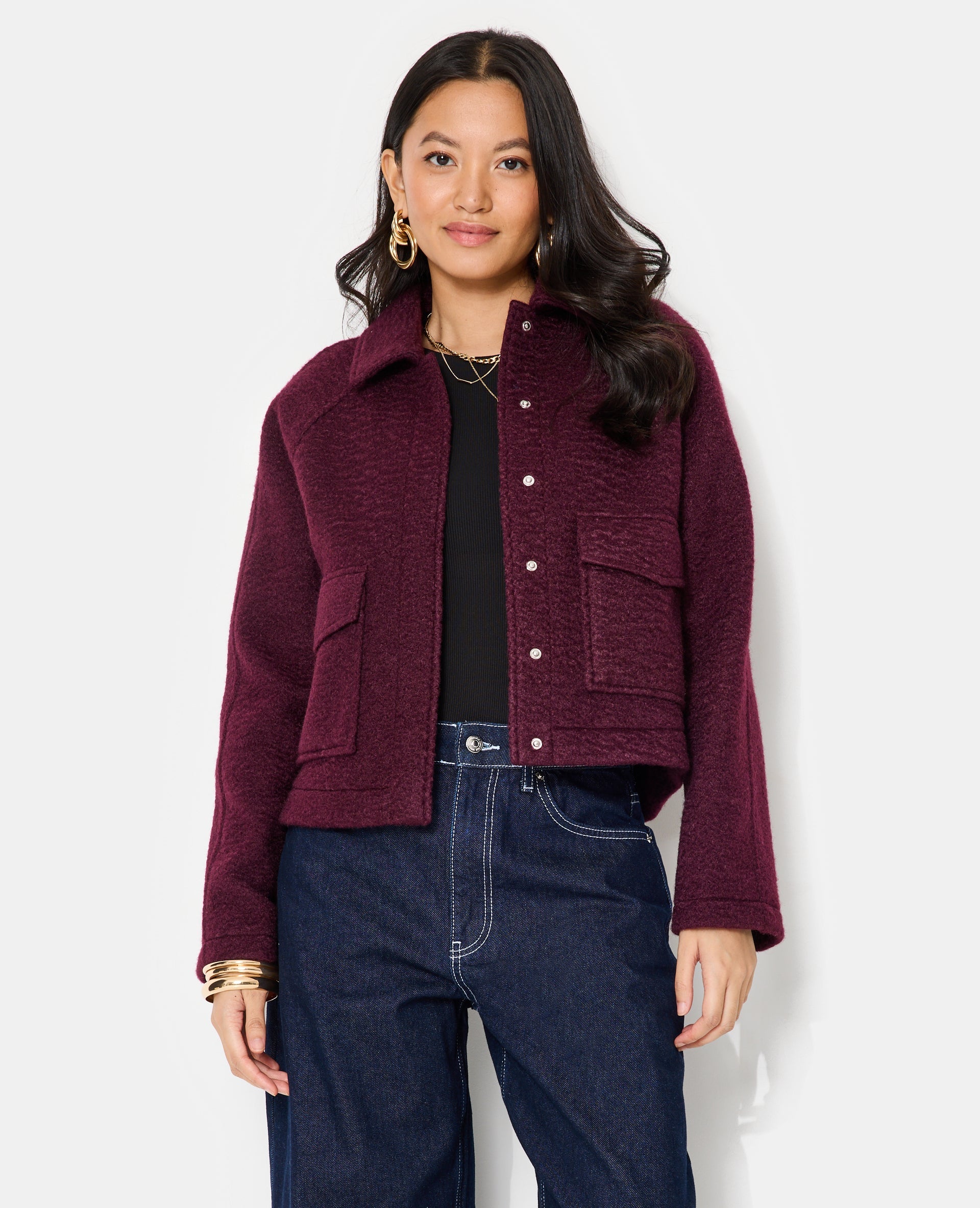 Blouson court effet drap de laine bouclée