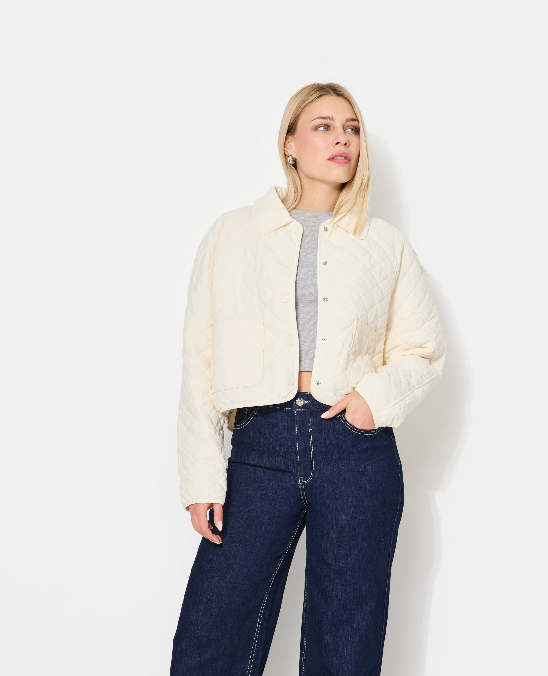 Blouson matelassé avec col et poches