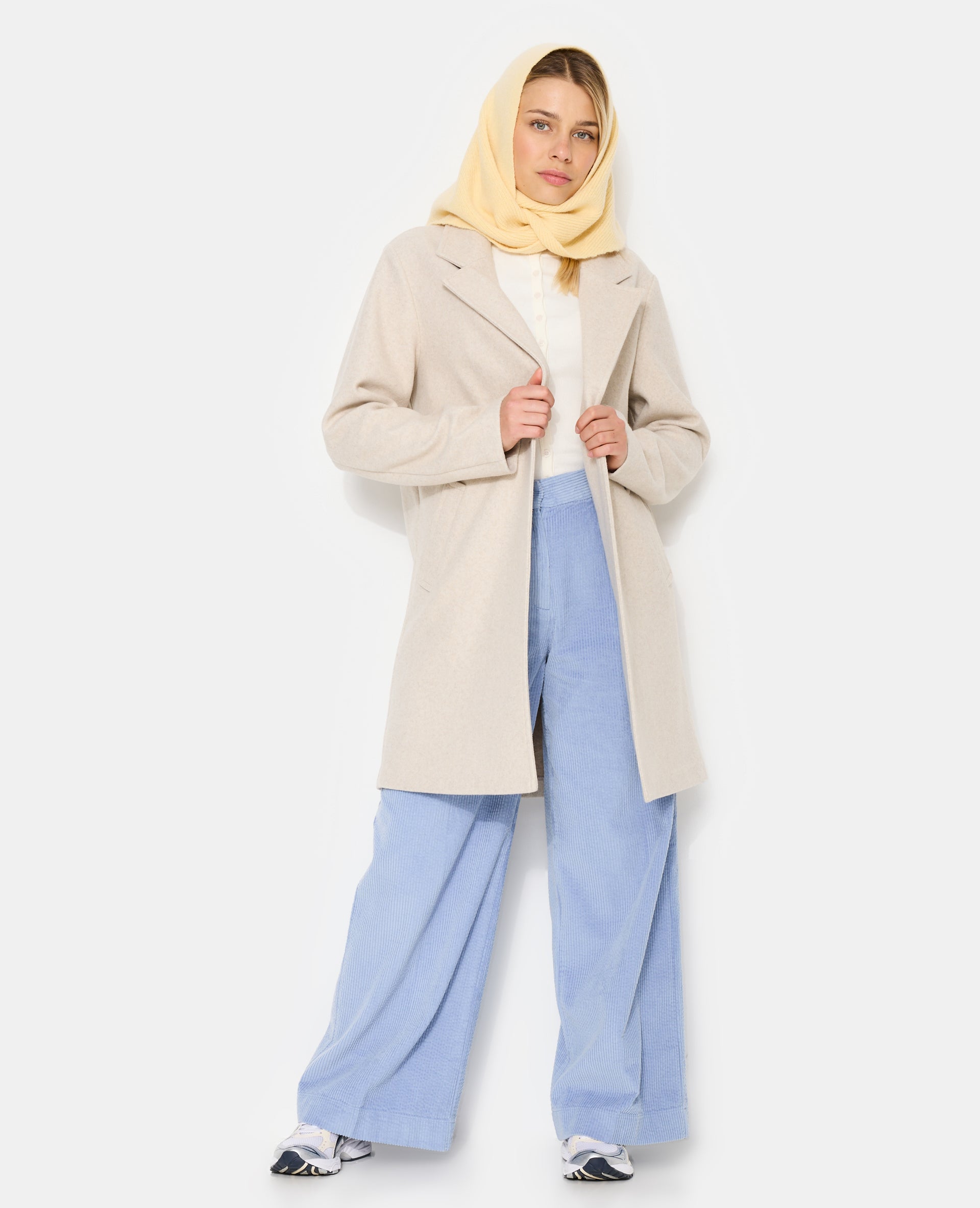Manteau façon de drap de laine