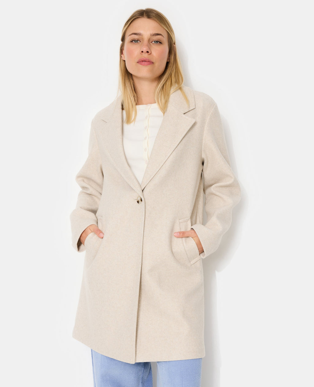 Manteau façon de drap de laine