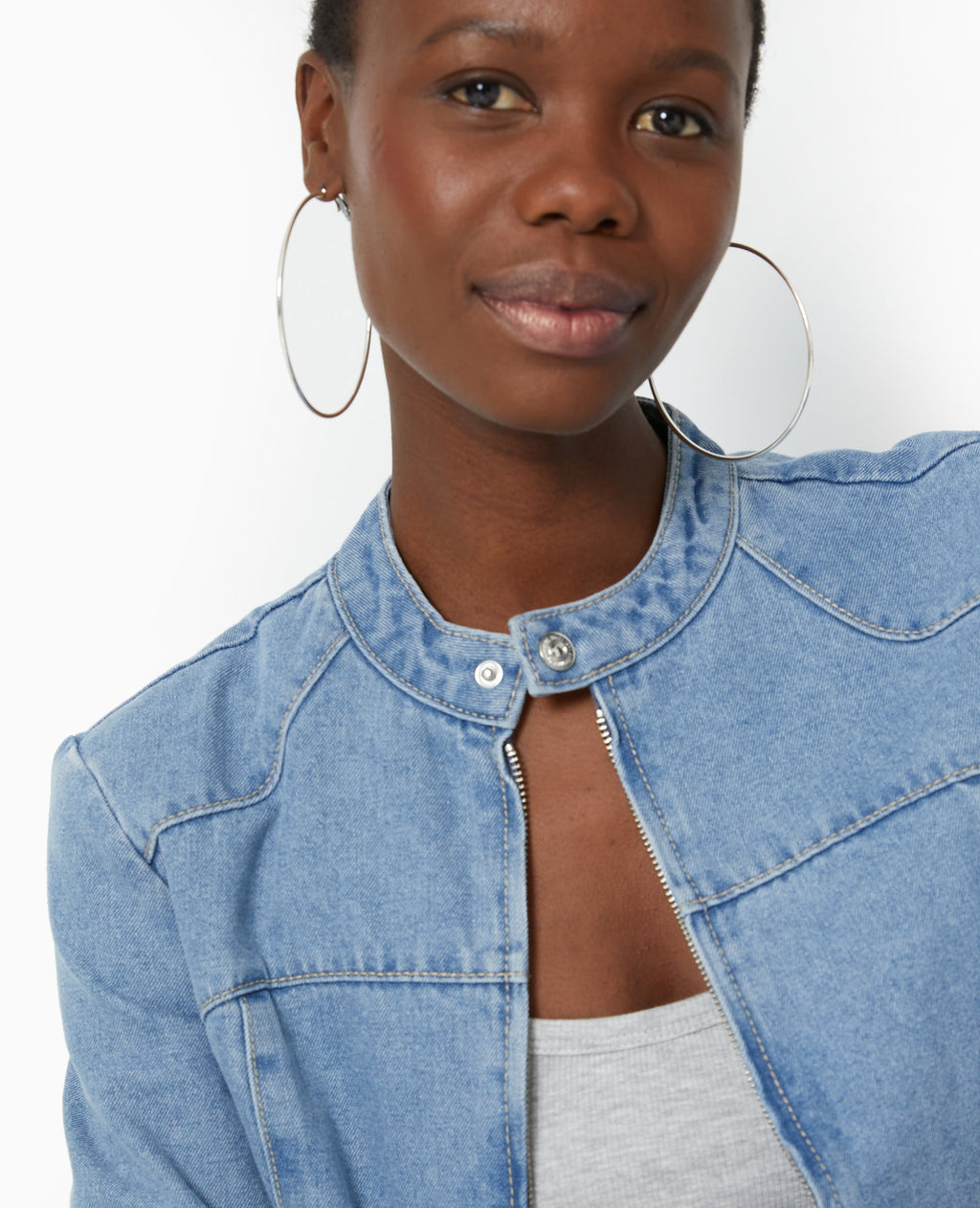 Veste en jean esprit biker