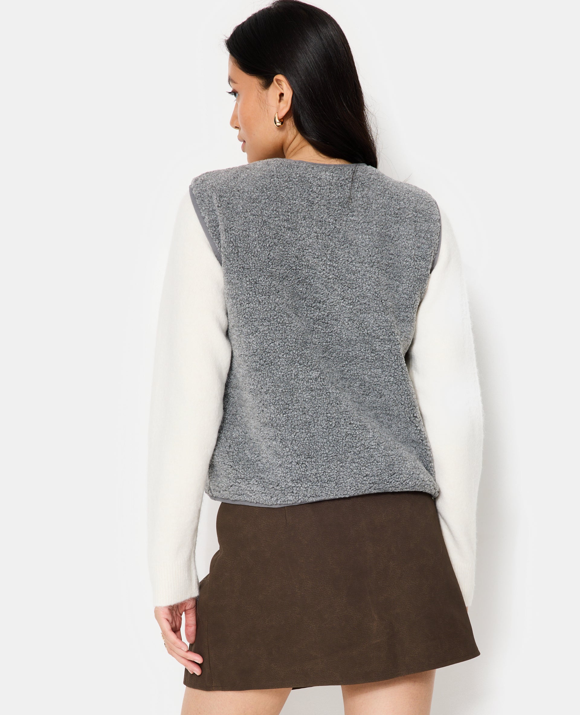 Veste sans manches zippée en sherpa