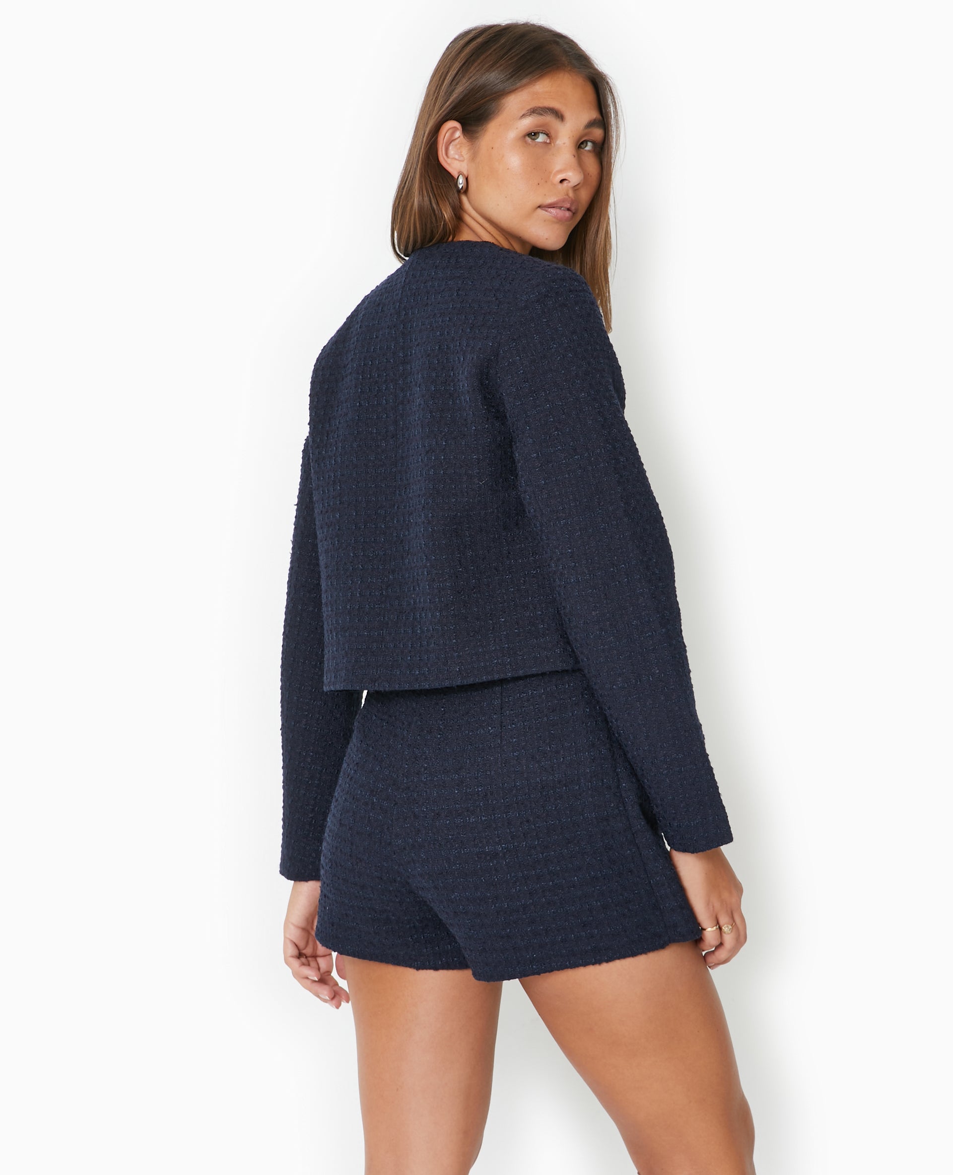 Veste droite en tweed avec boutons dorés
