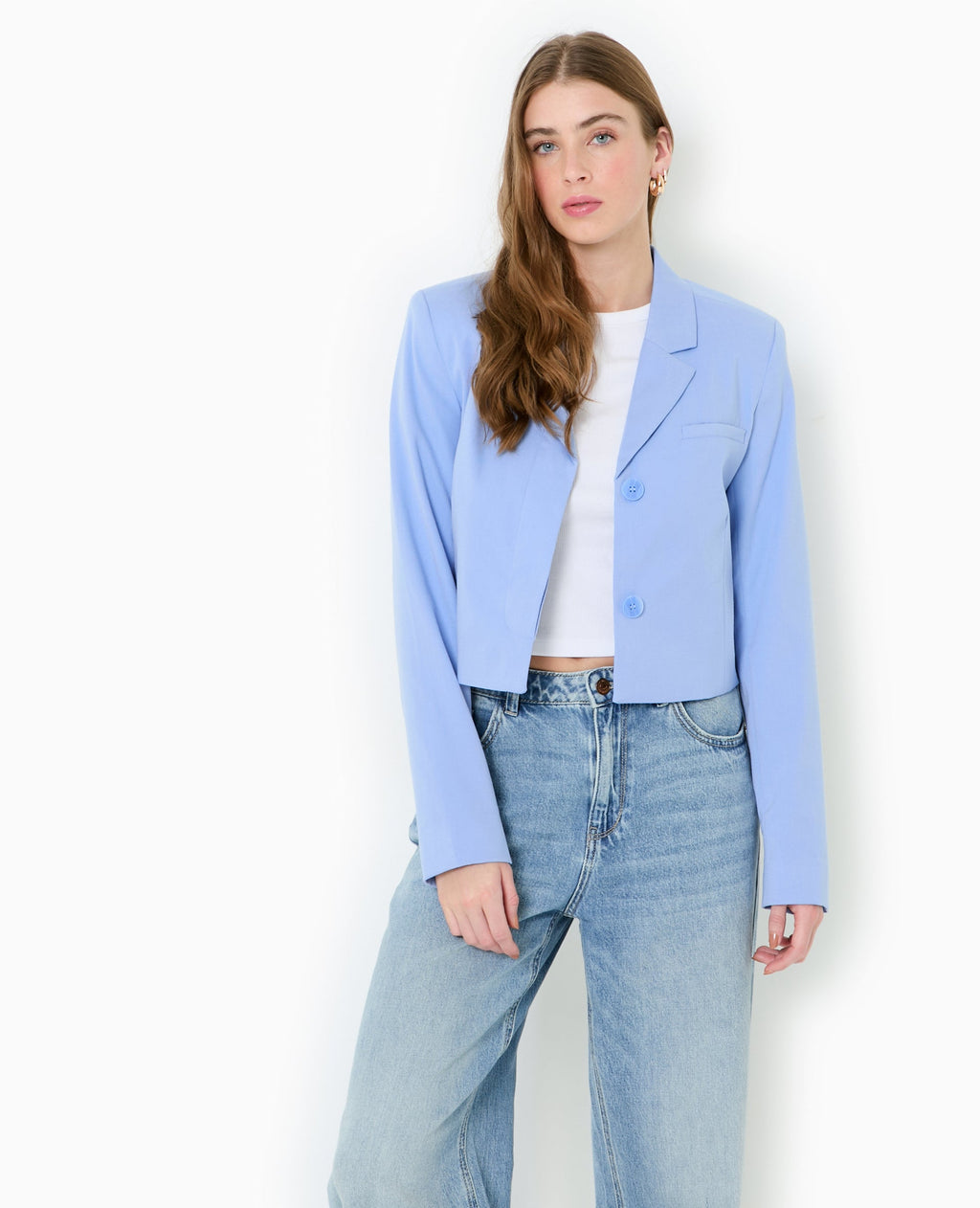 Veste courte avec boutons sous patte
