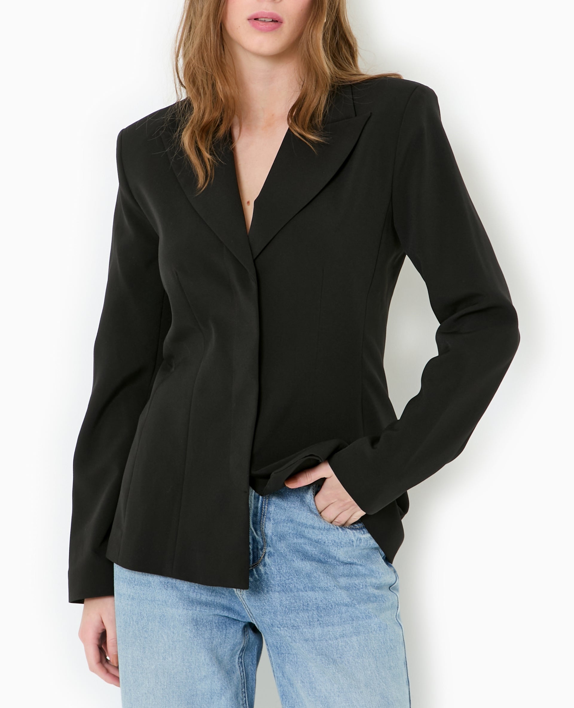 Veste blazer cintrée avec boutons pressions