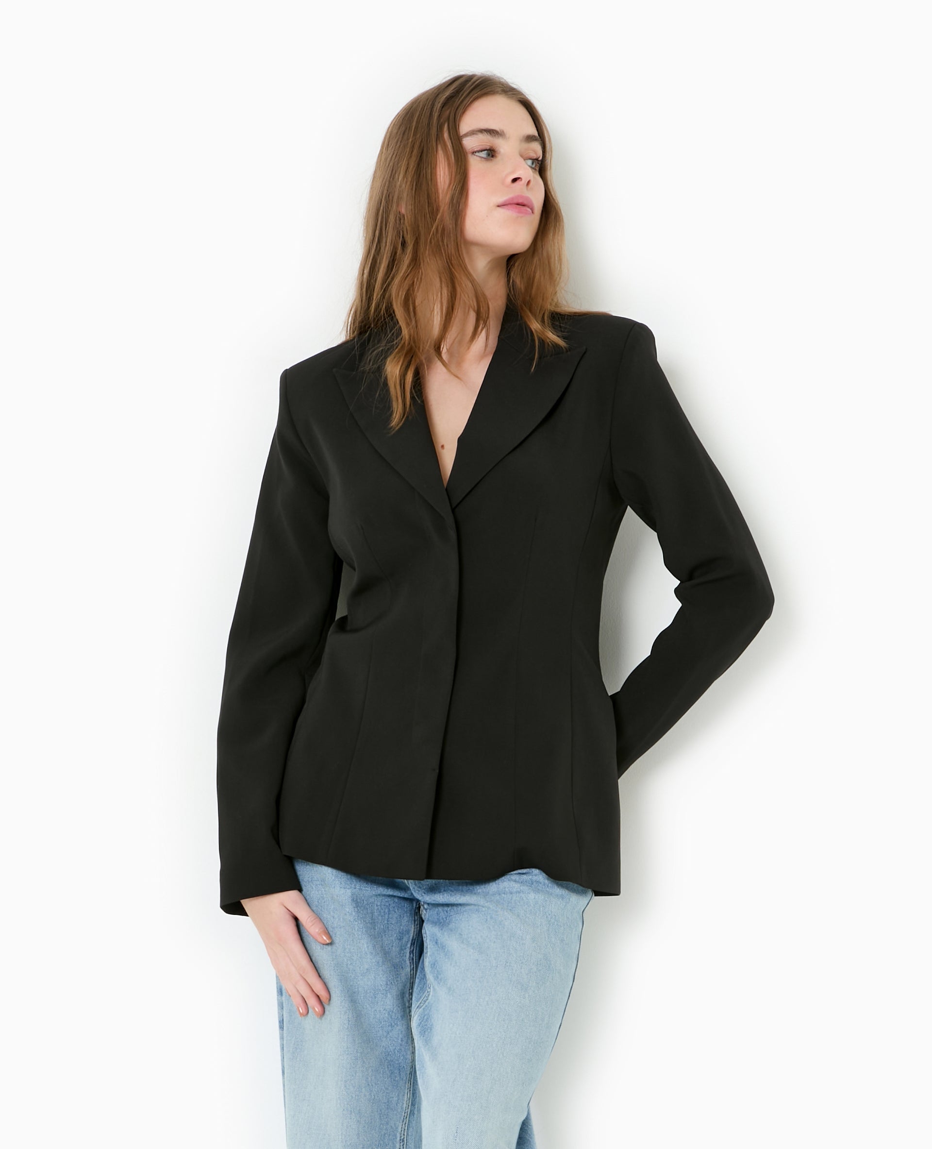 Veste blazer cintrée avec boutons pressions