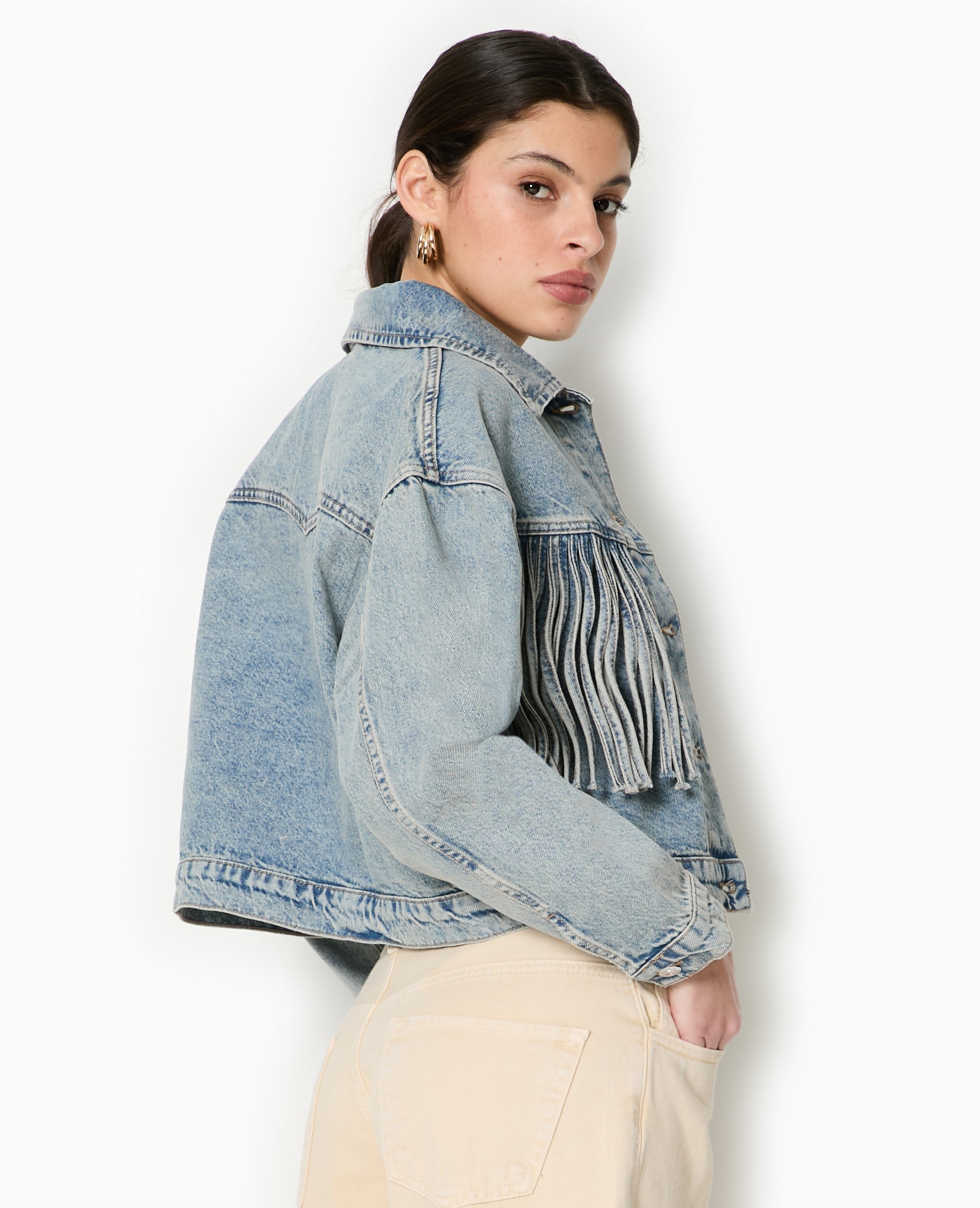 Veste en jean avec franges