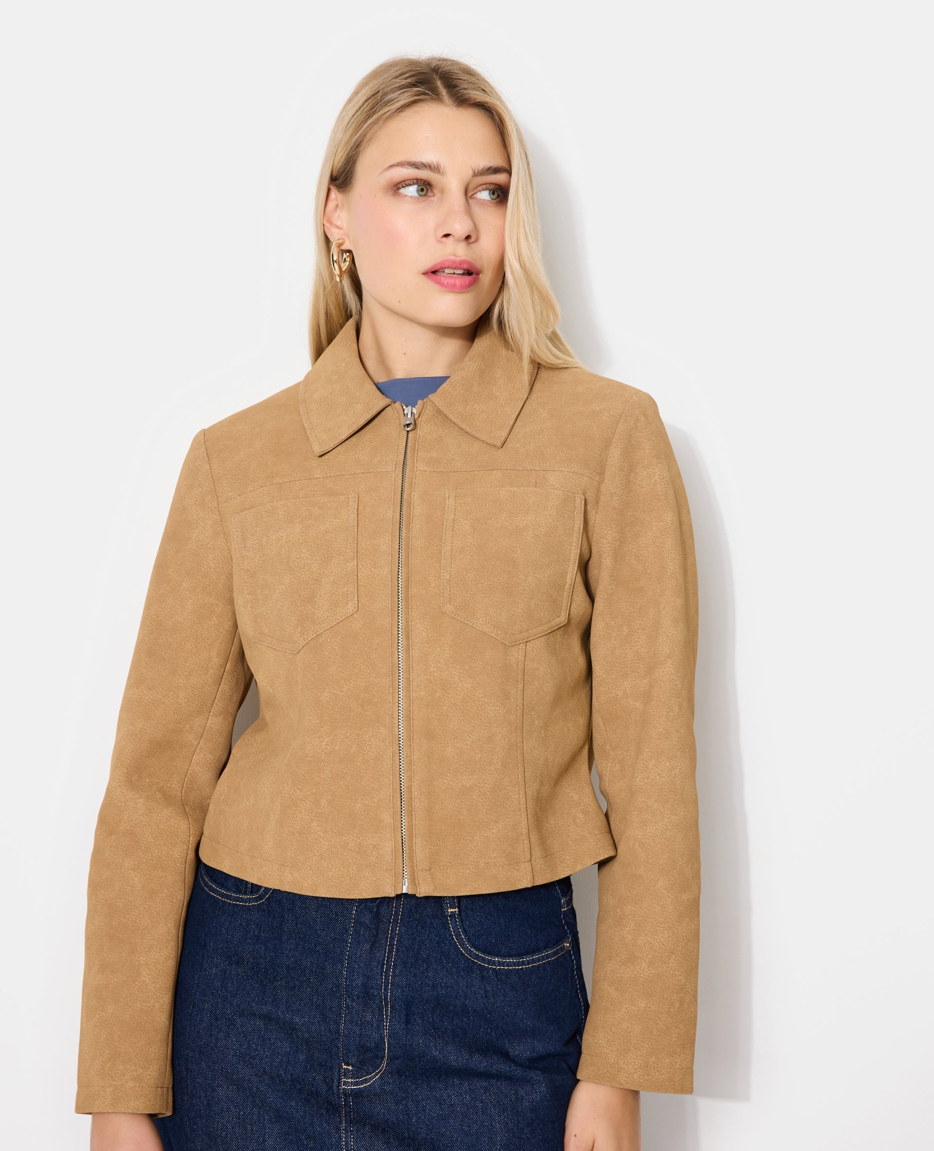 Veste courte en suédine