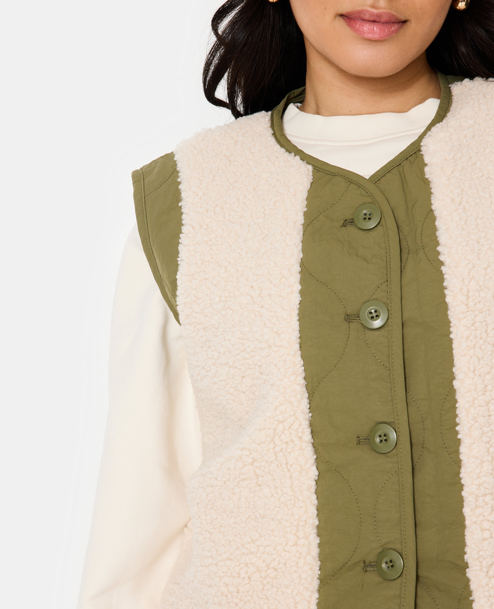 Veste sans manches avec empiècements sherpa