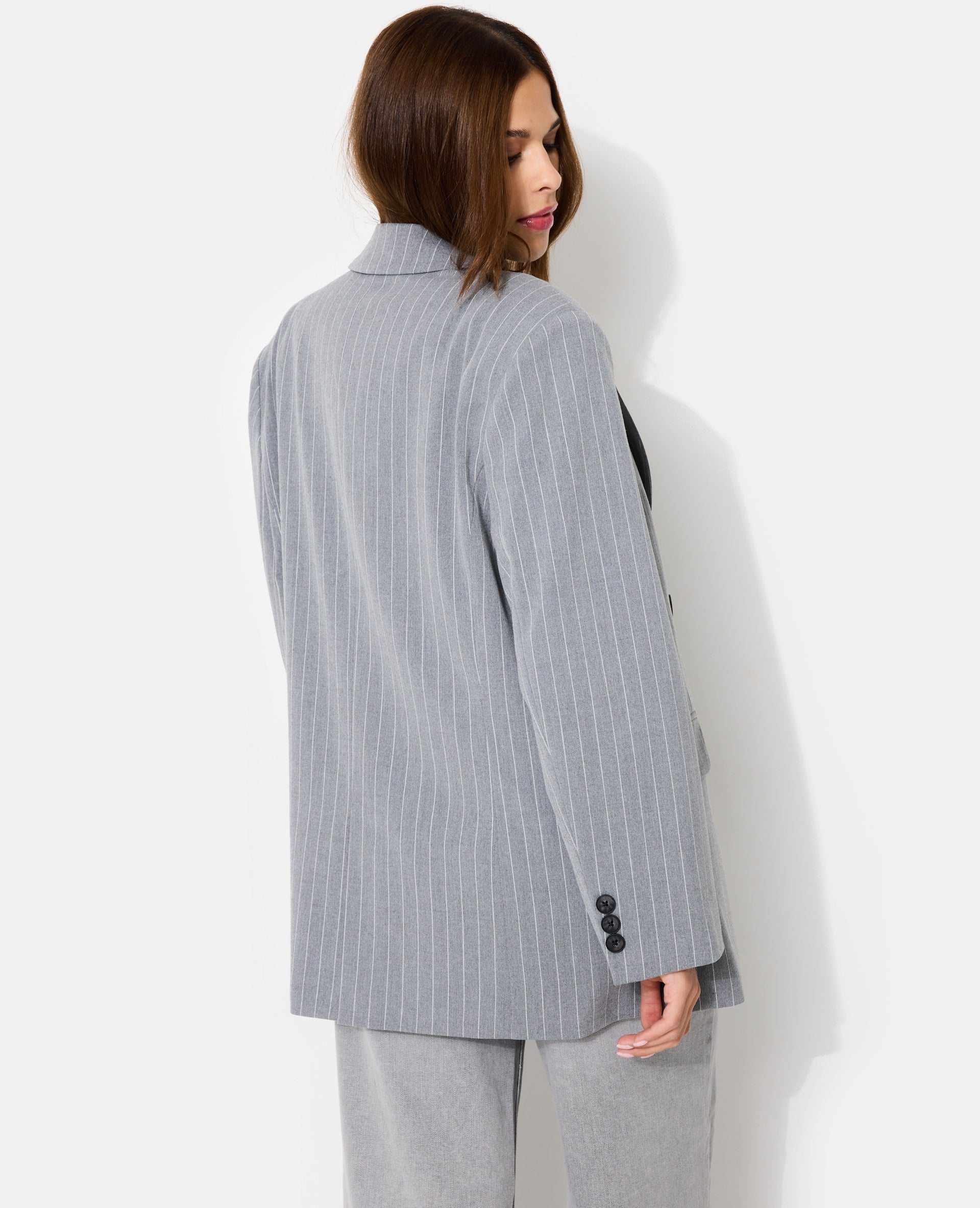 Veste blazer oversize avec fines rayures
