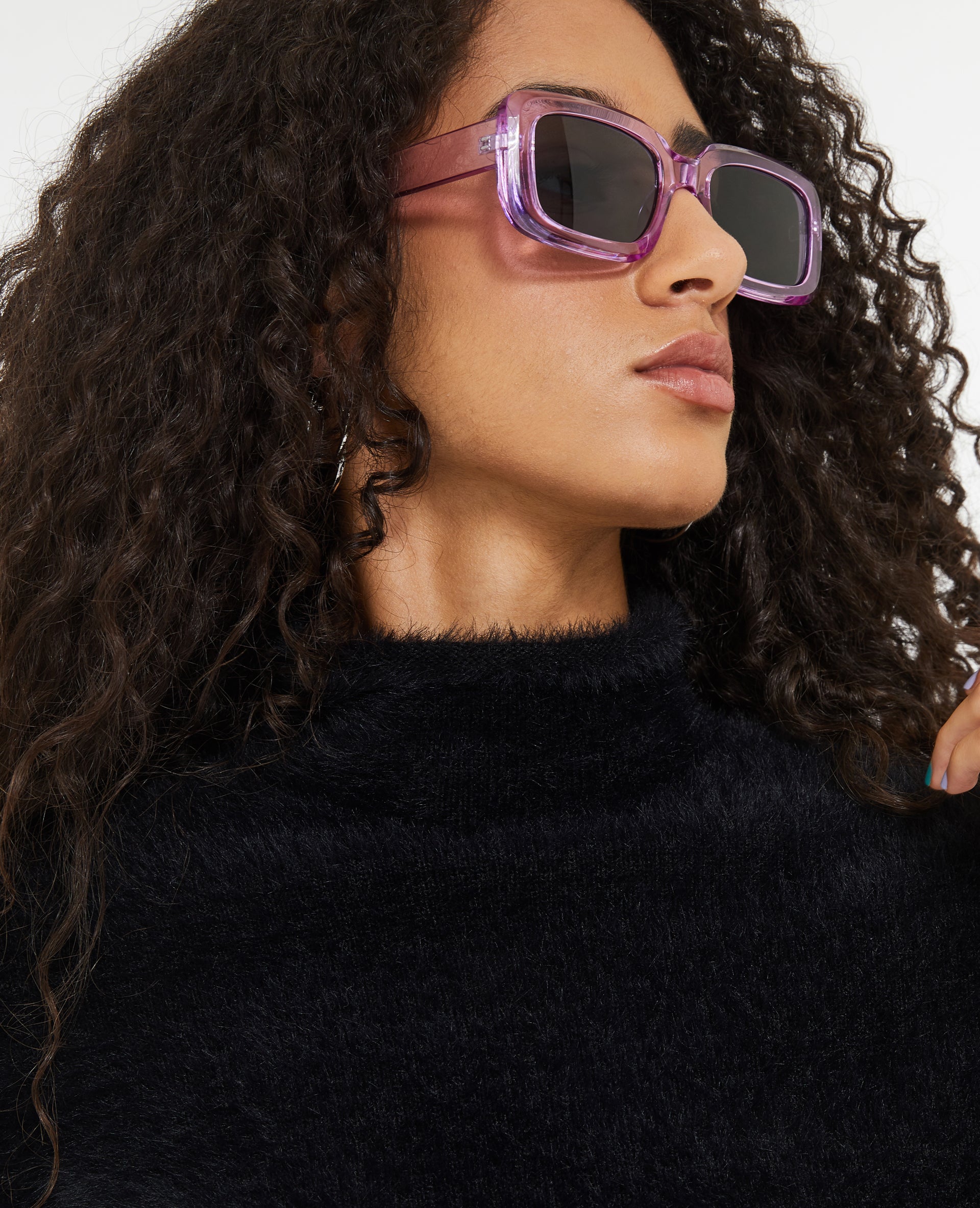 Pull cropped en maille fluffy et poilue