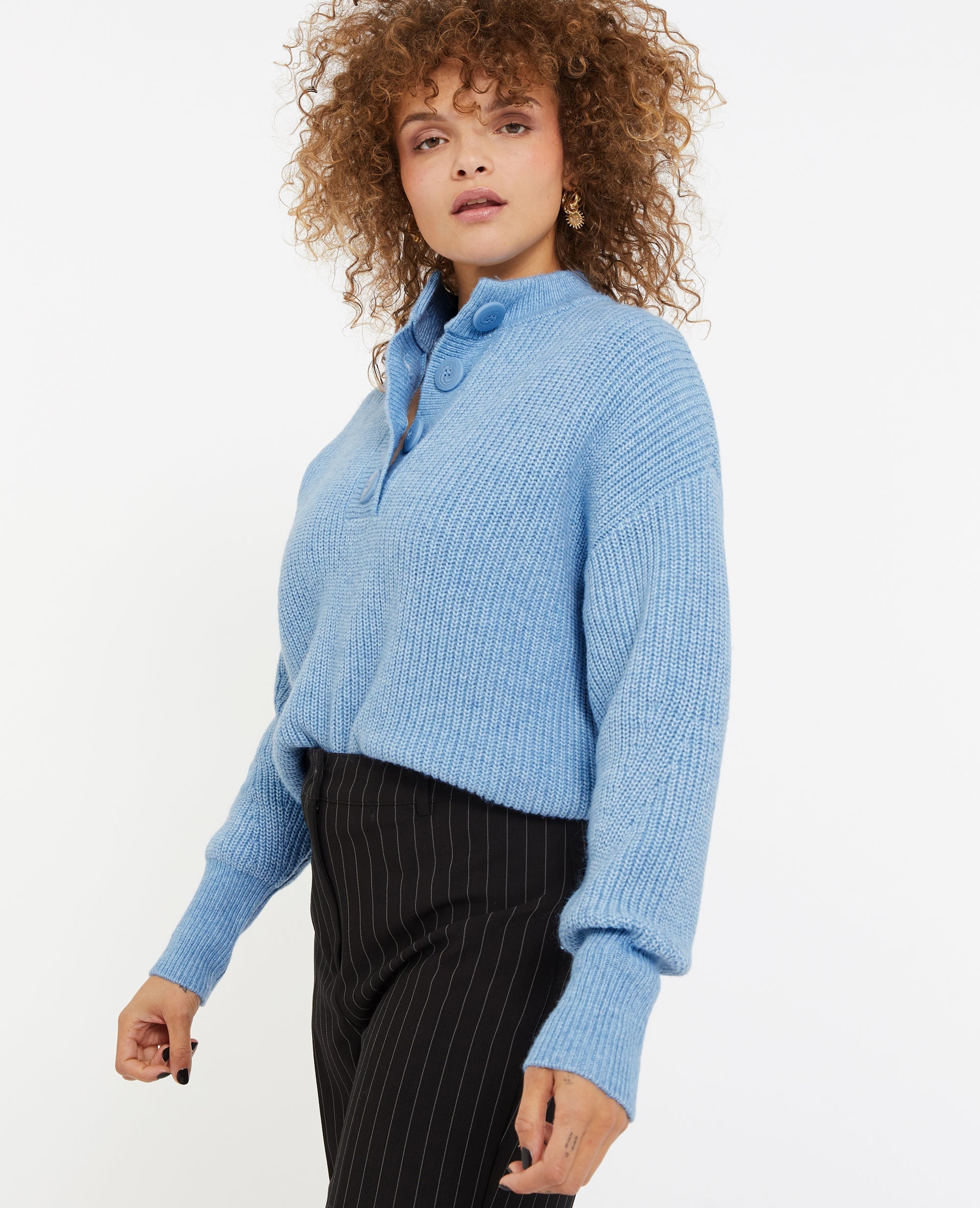 Pull grosse maille avec col boutonné