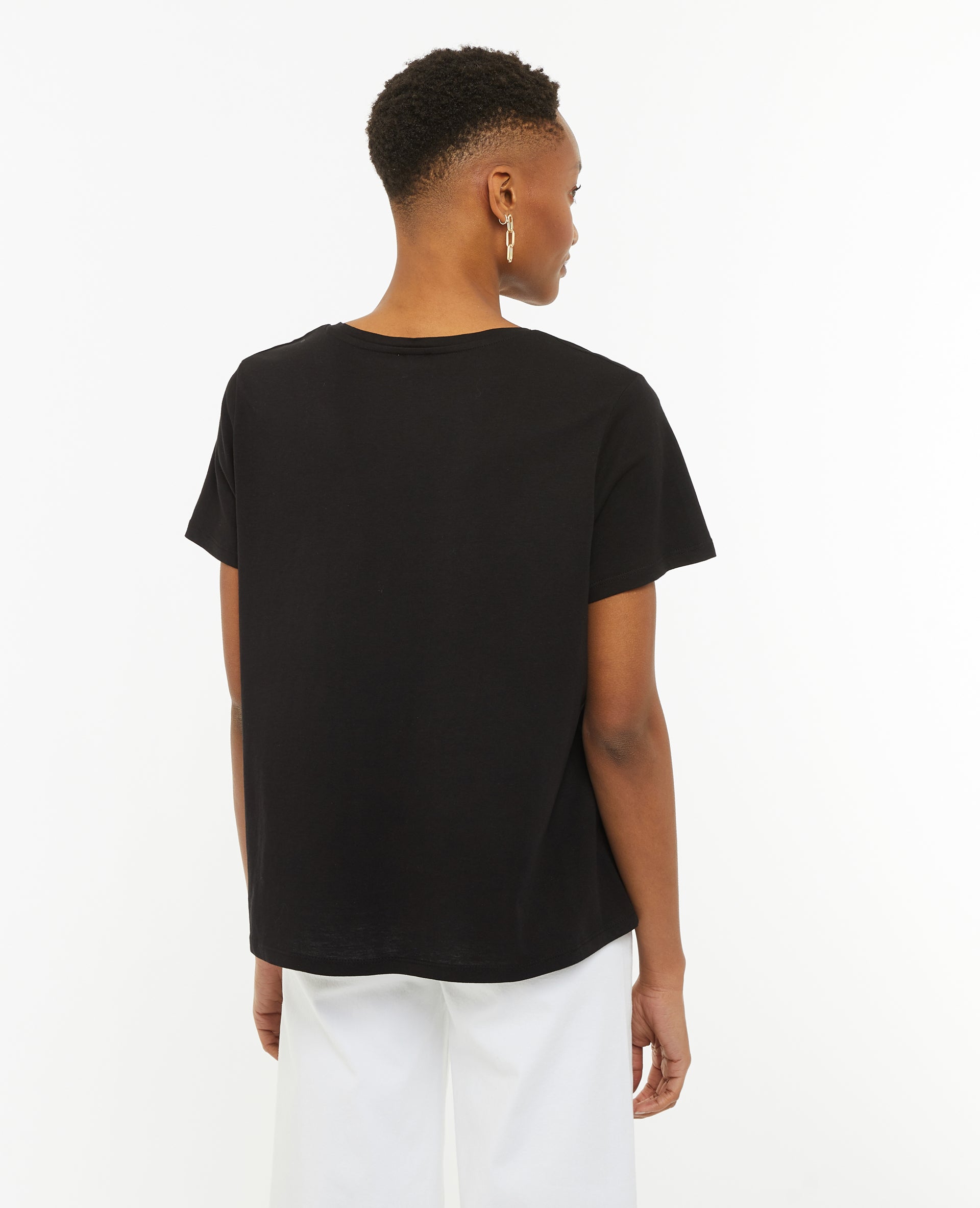 T-shirt oversize col V