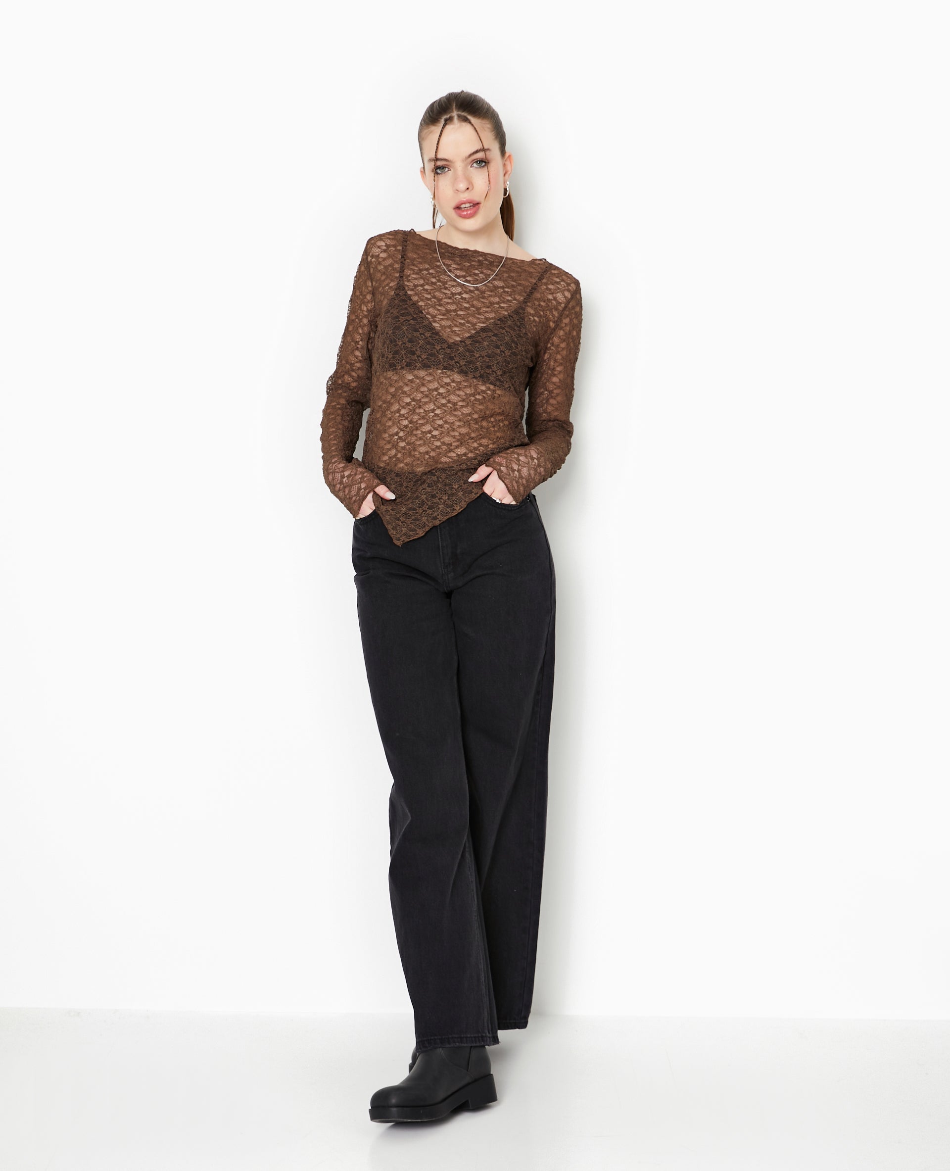 Top manches longues en dentelle