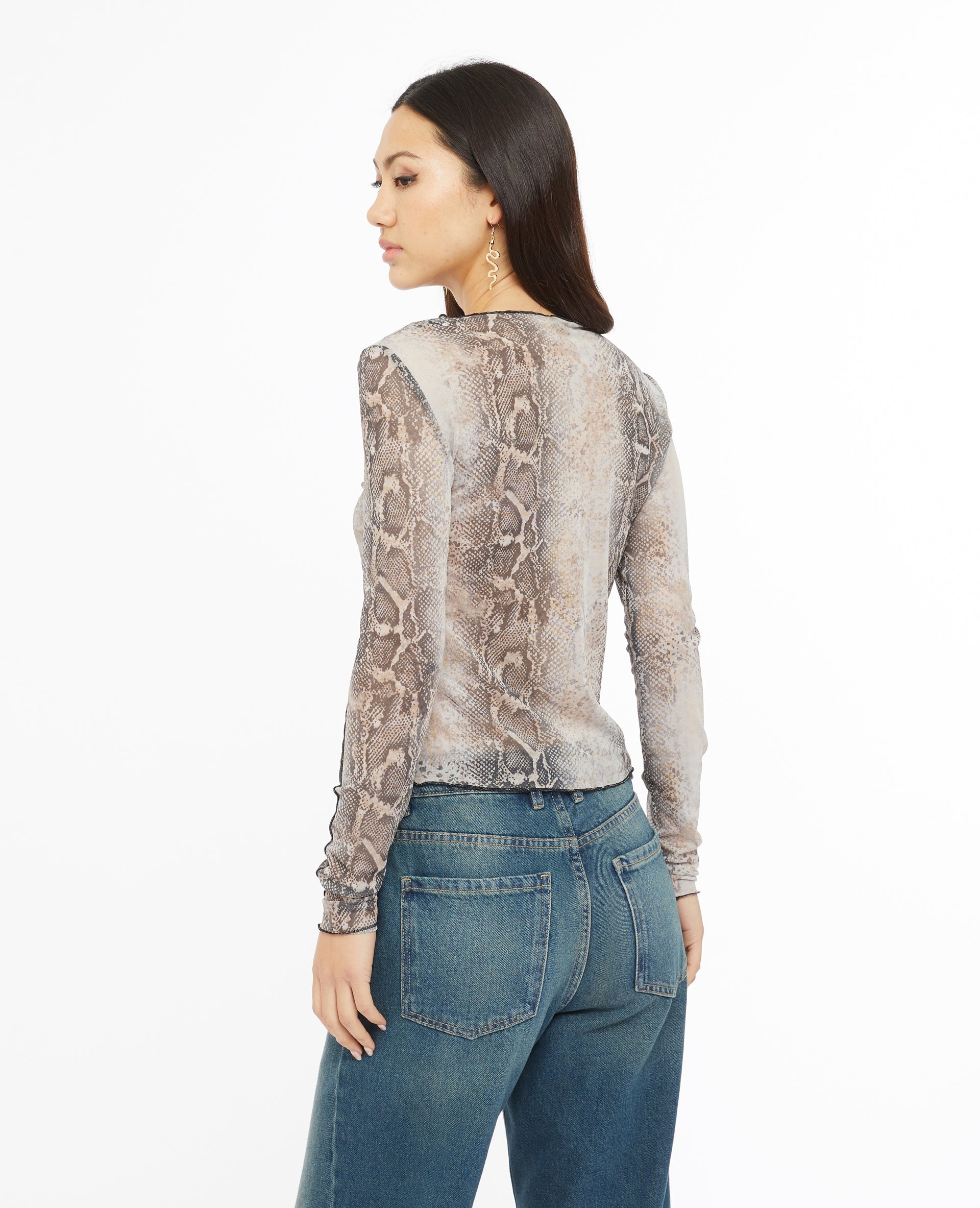 Top manches longues en tulle motif python