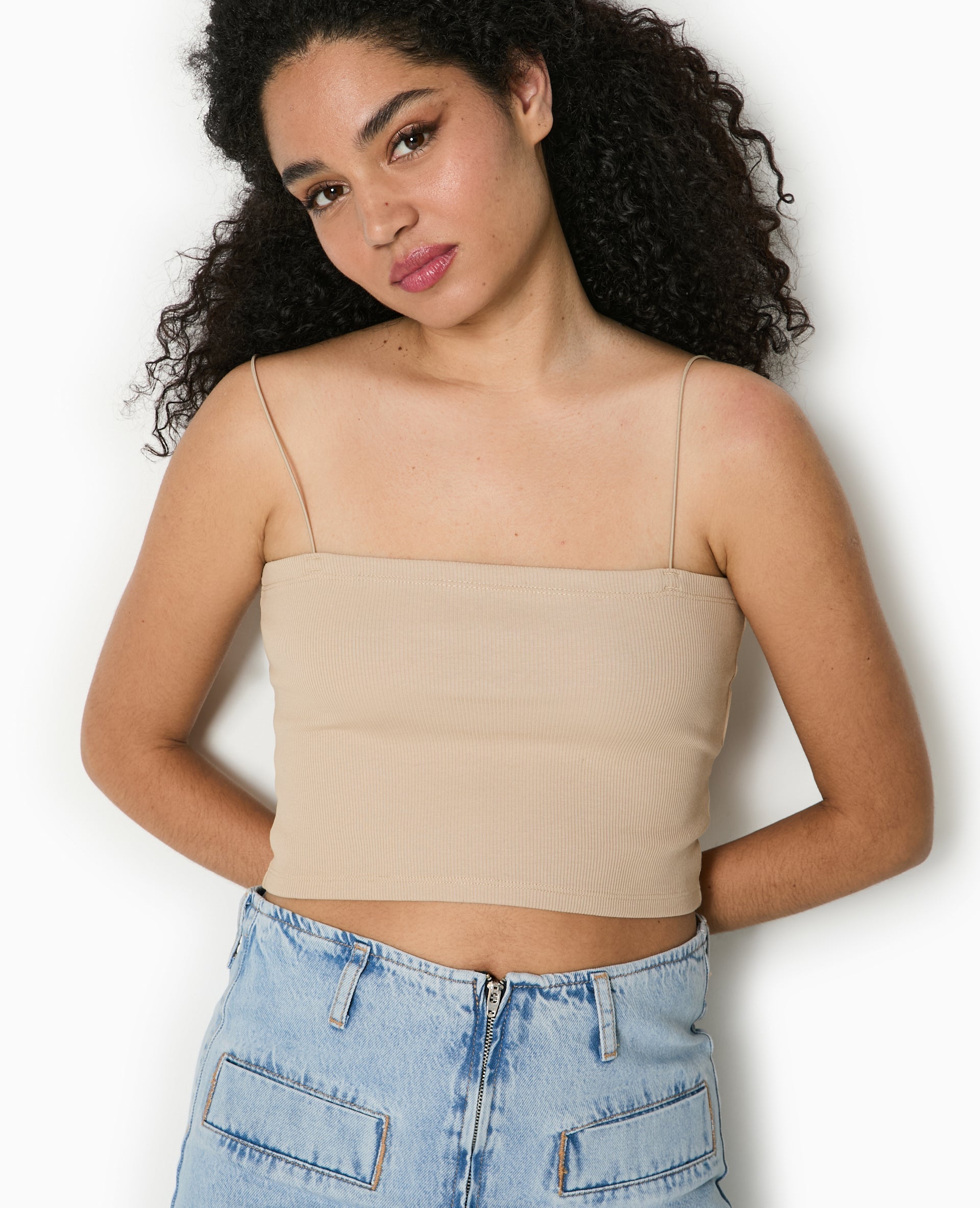Top bandeau court avec bretelles fines