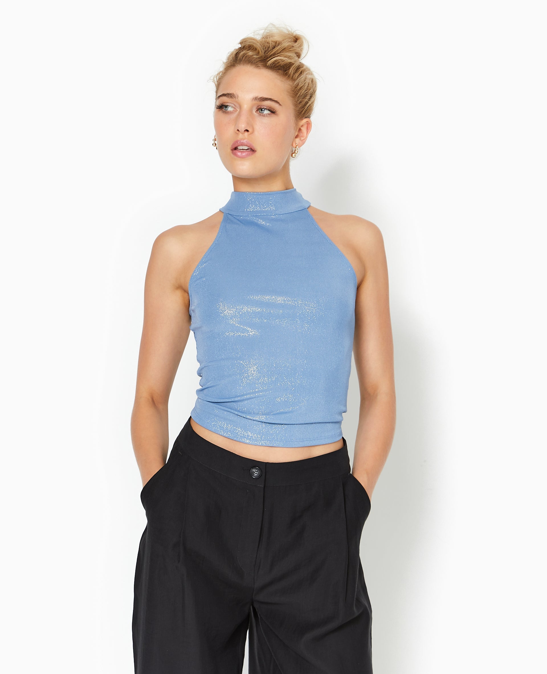 Top sans manches col montant avec lurex