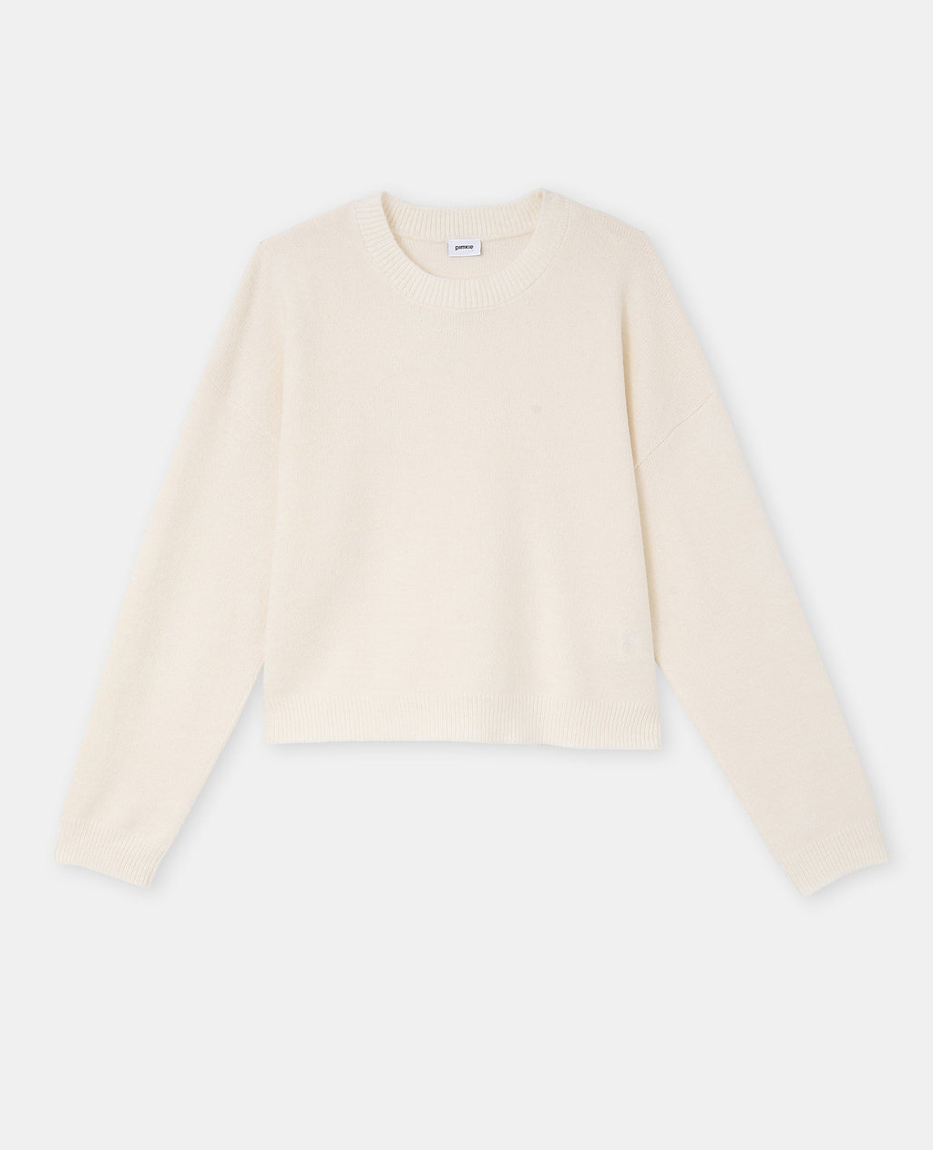 Pull court avec encolure ronde