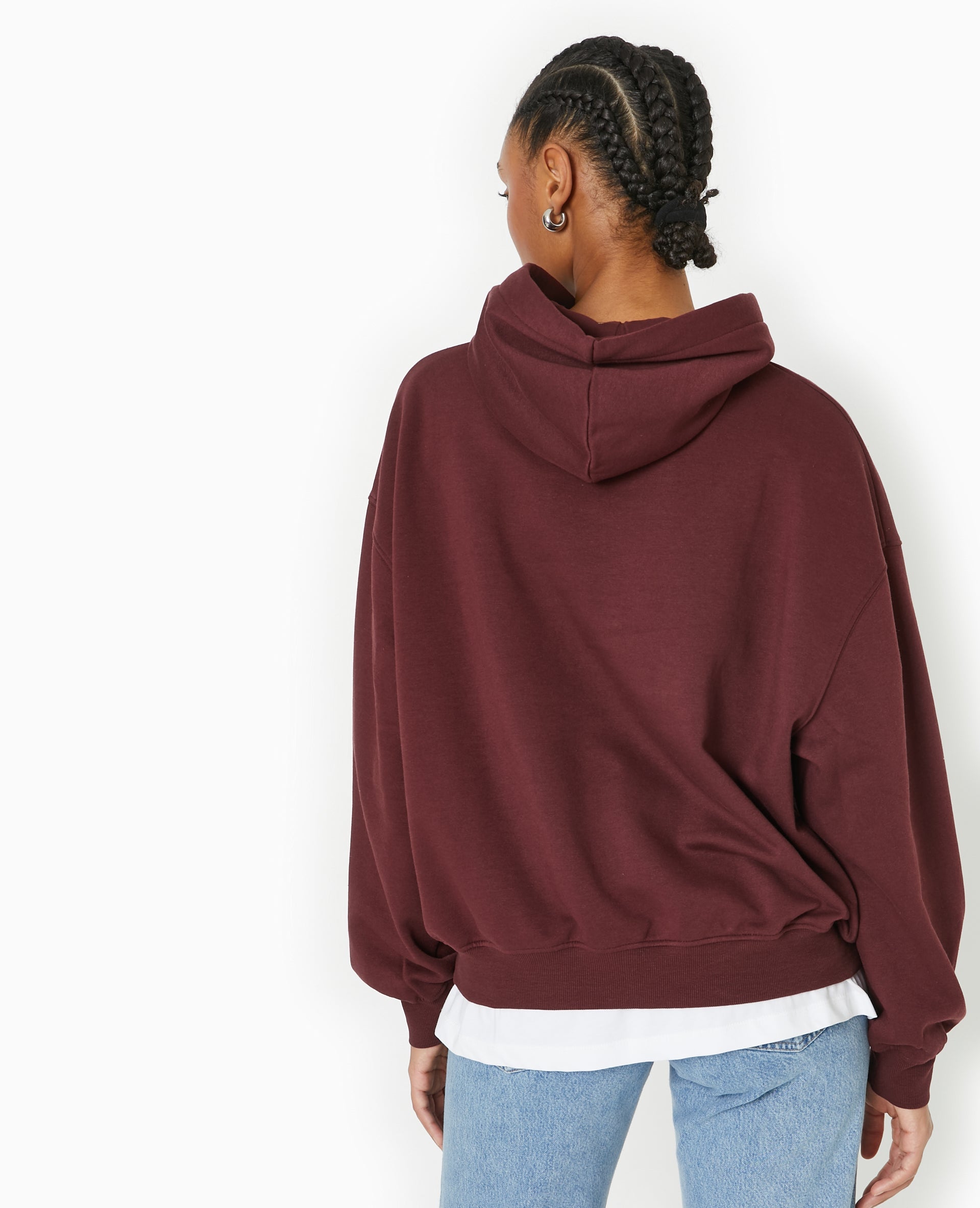 Sweat capuche avec poche devant