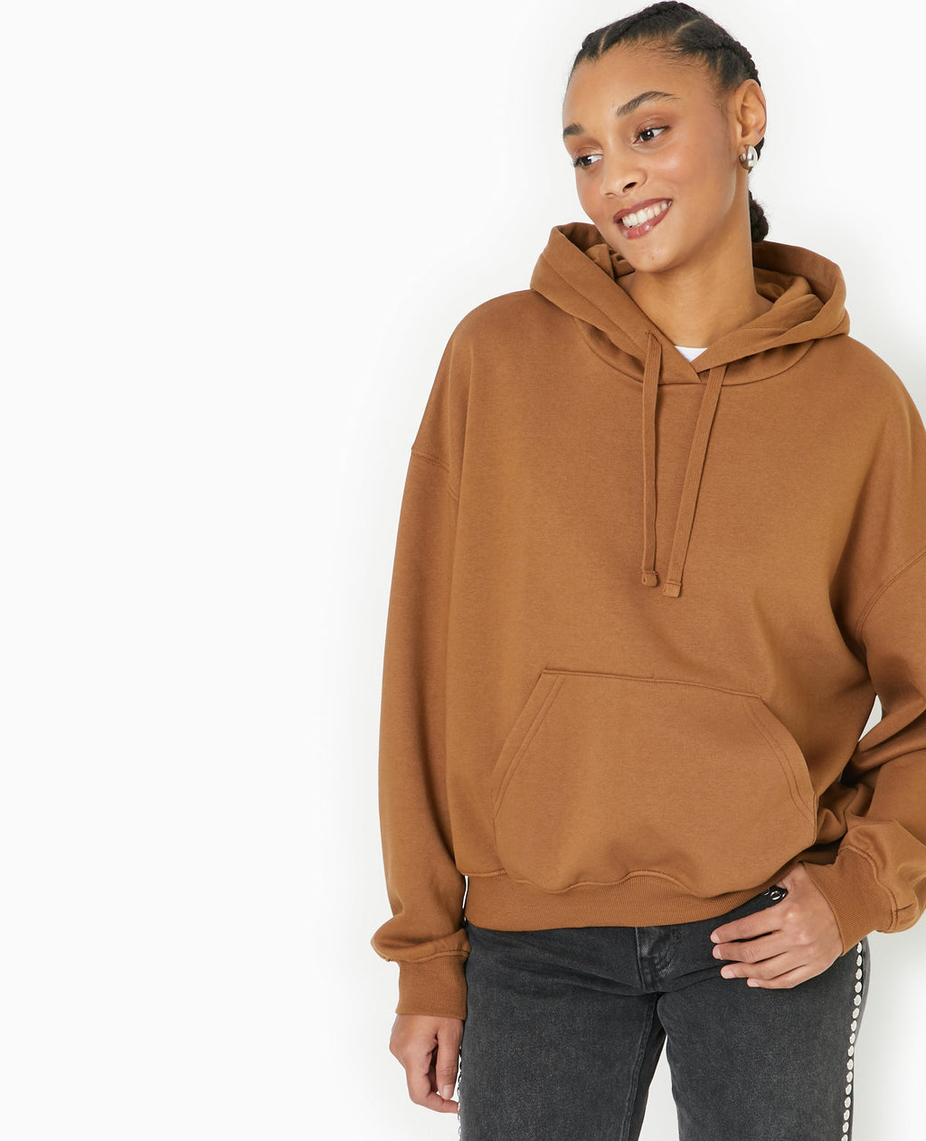 Sweat capuche avec poche devant