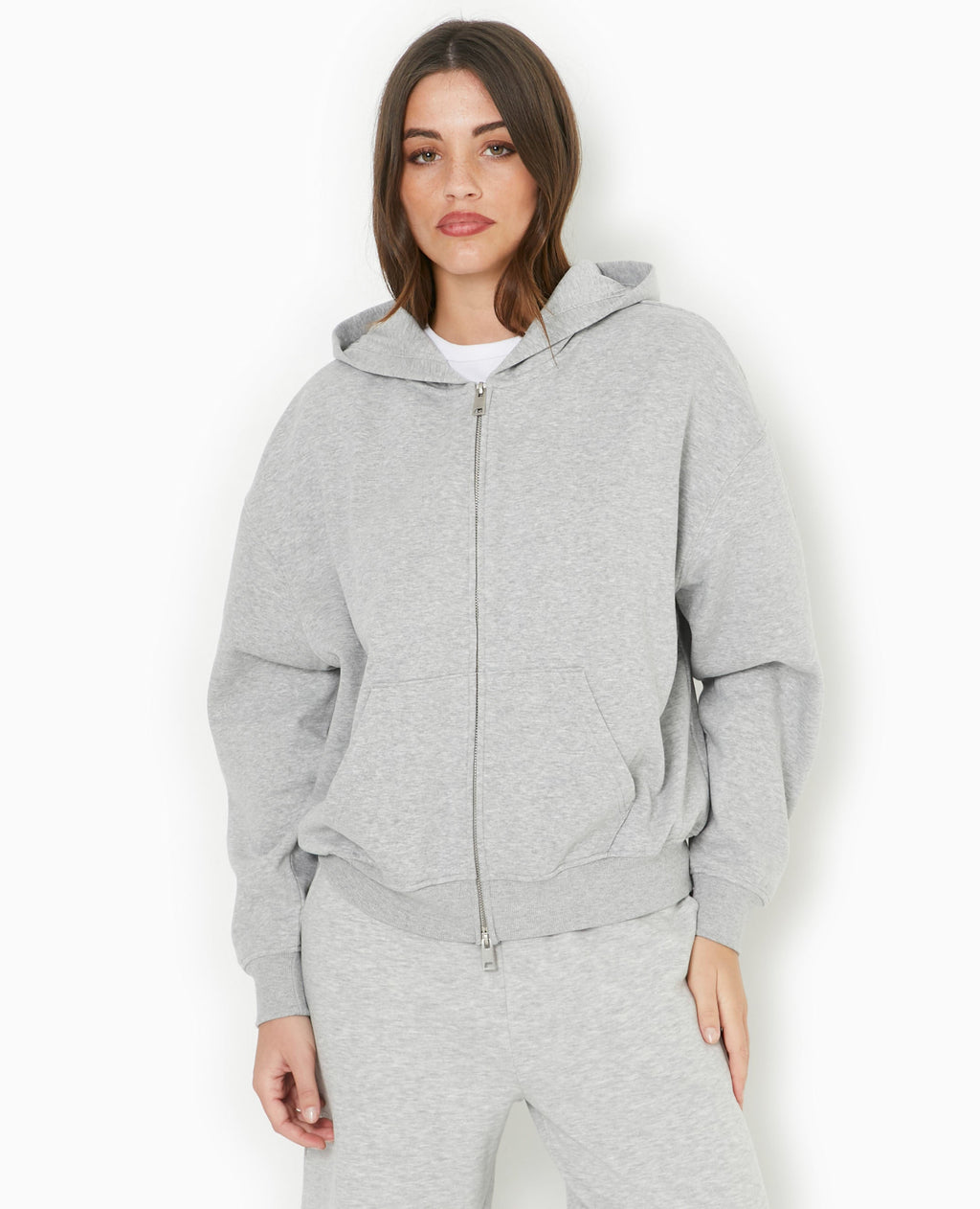 Sweat zippé avec capuche