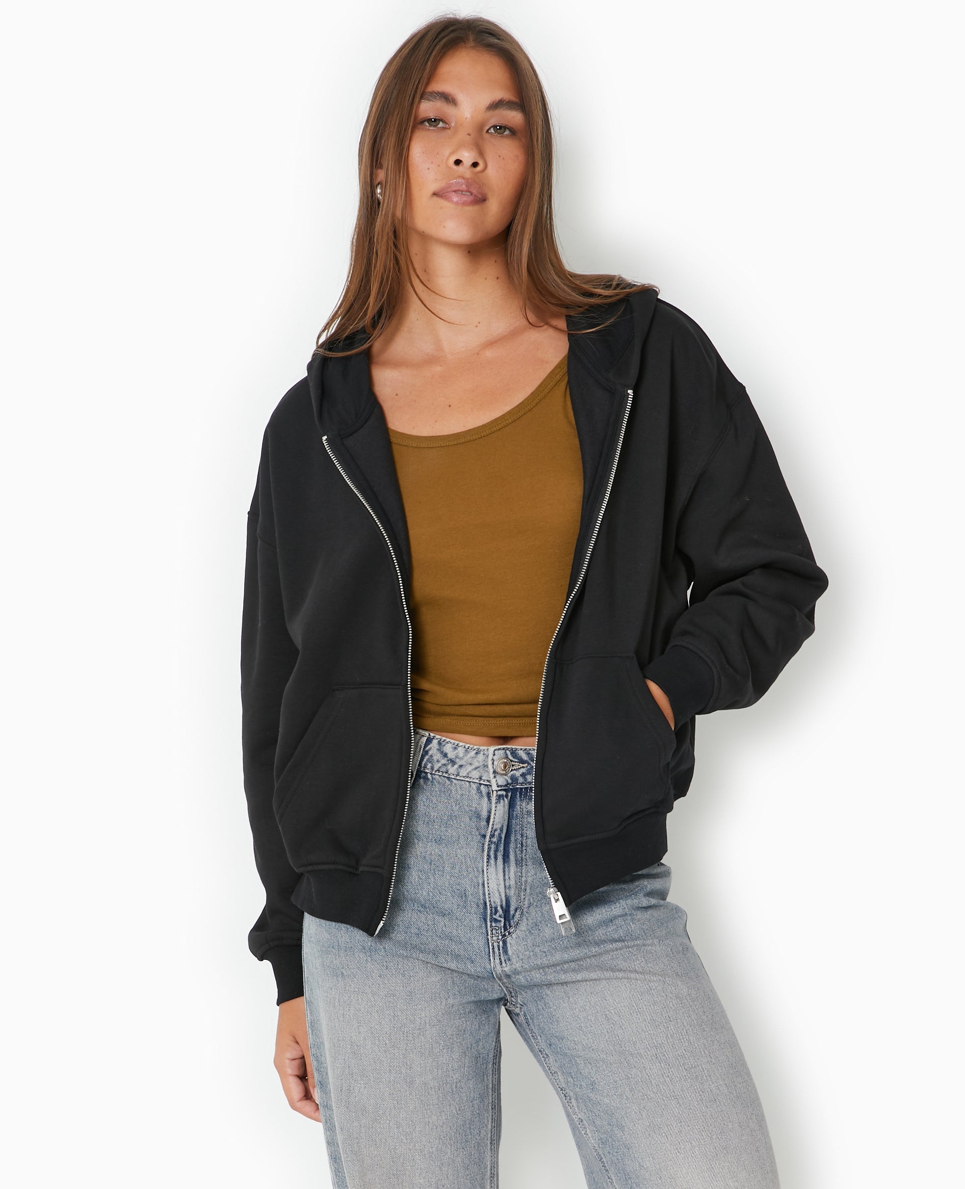 Sweat zippé avec capuche