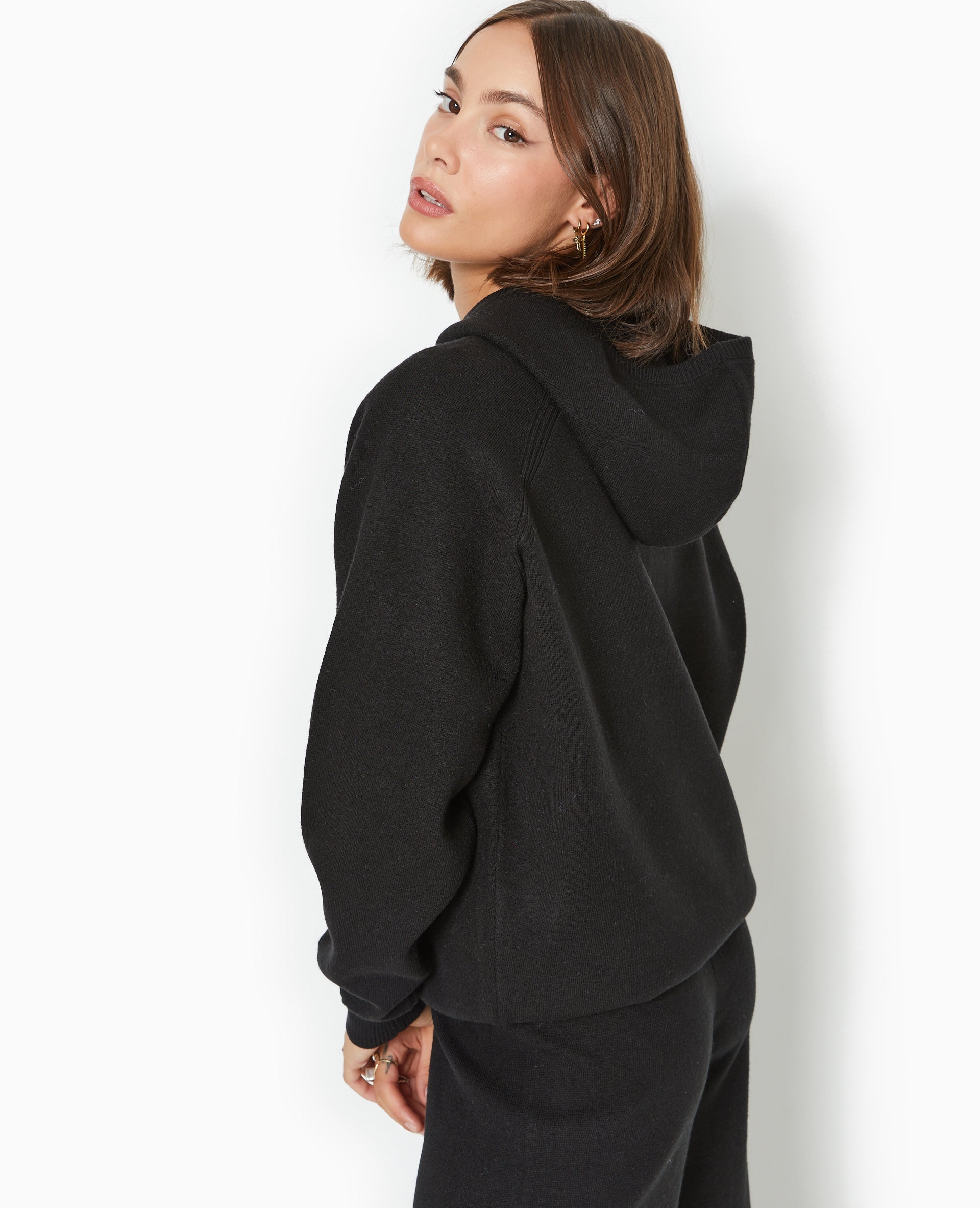 Pull en maille avec capuche