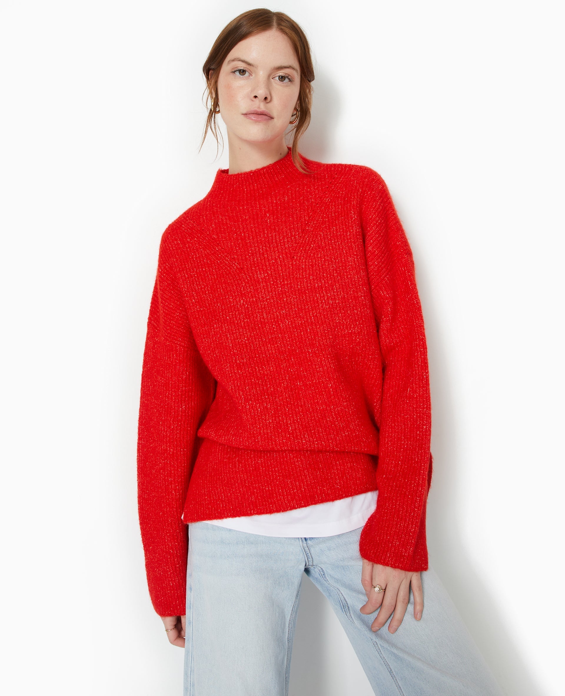 Pull col montant avec jeu de mailles