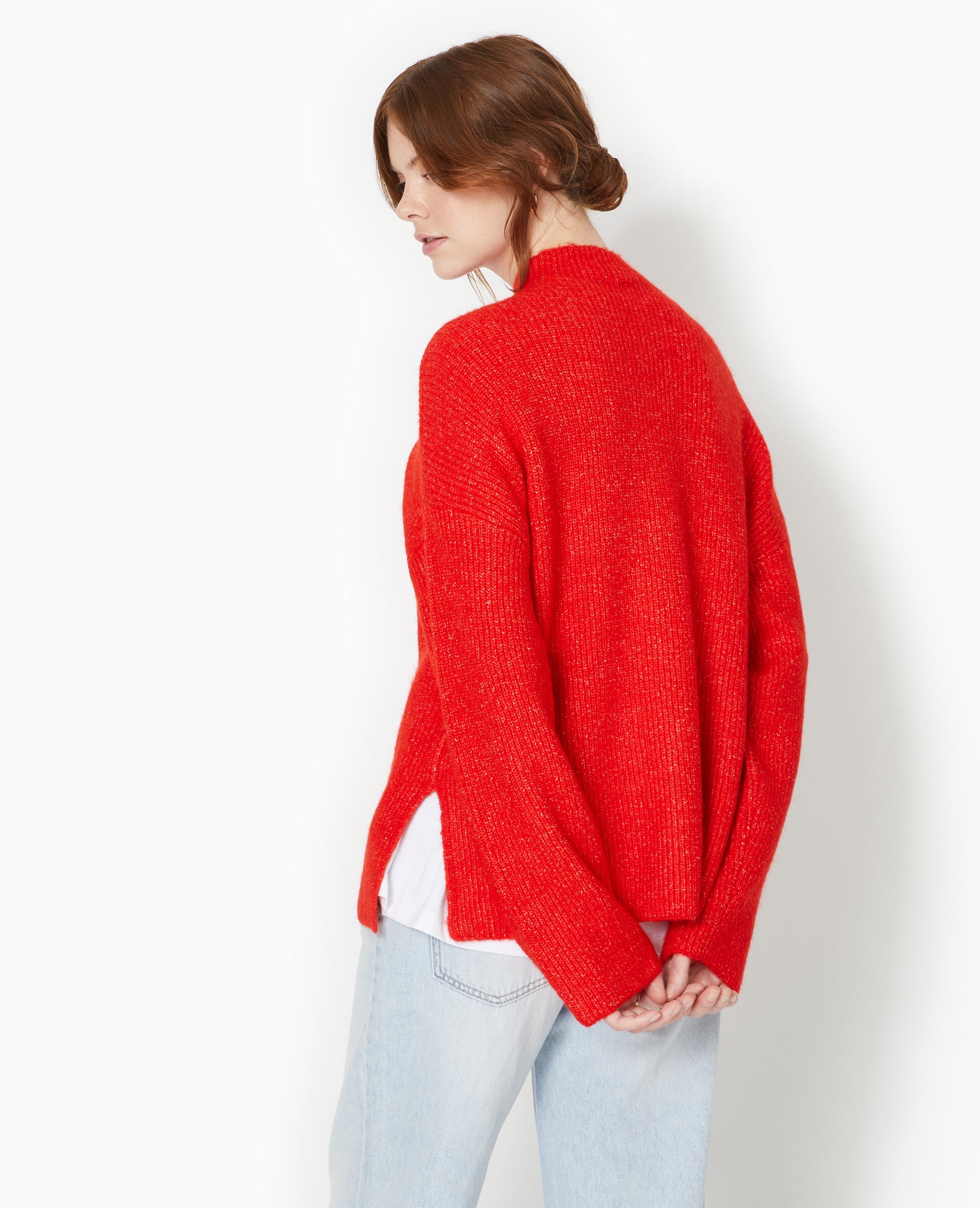 Pull col montant avec jeu de mailles