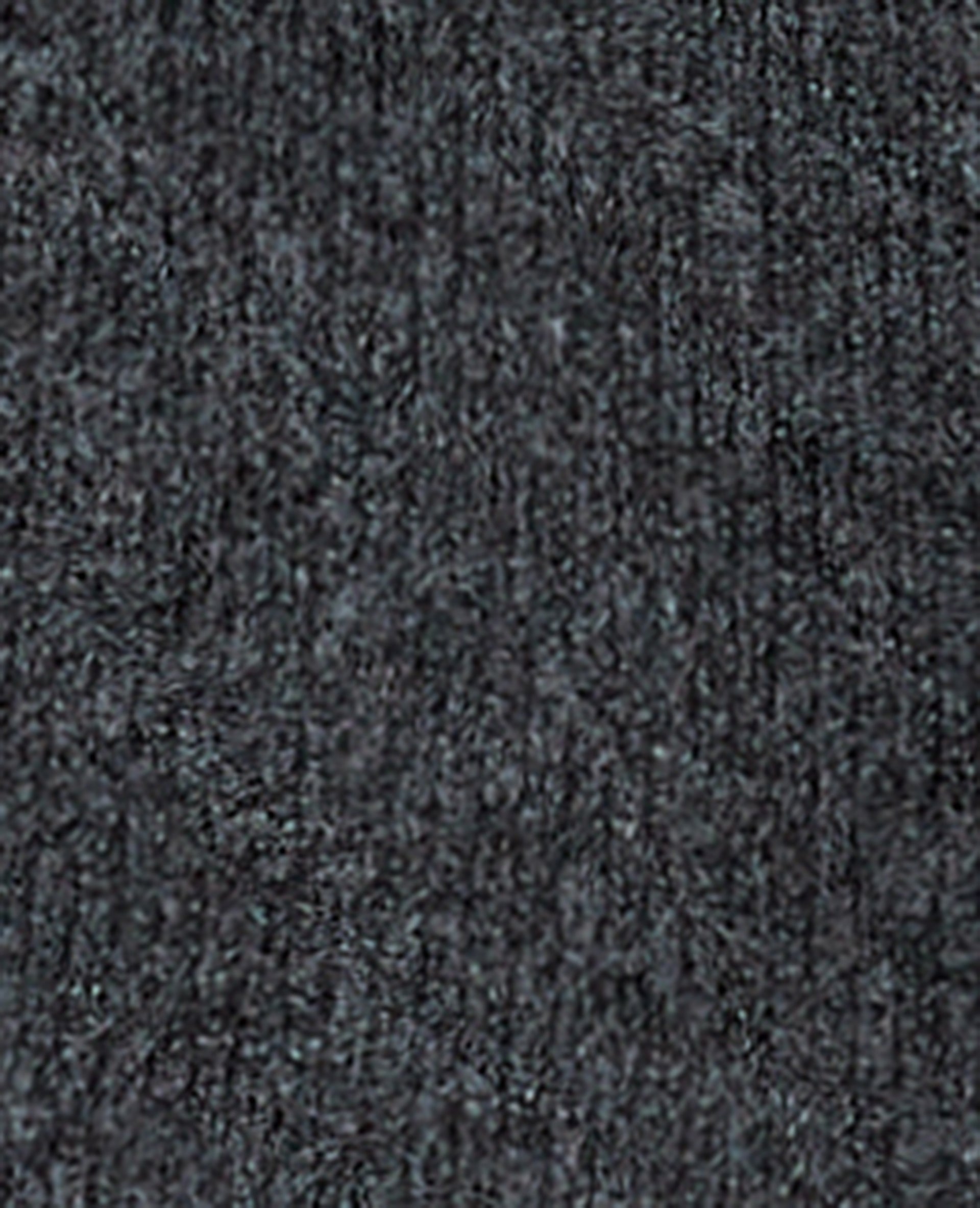 Pull col montant avec jeu de mailles