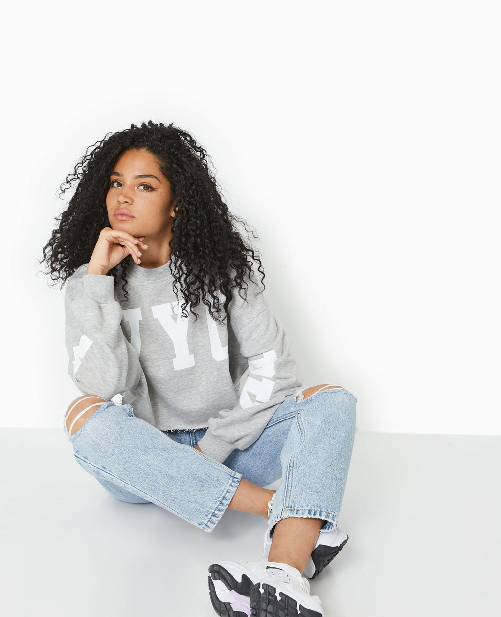 Sweat cropped base coupée avec NEW YORK