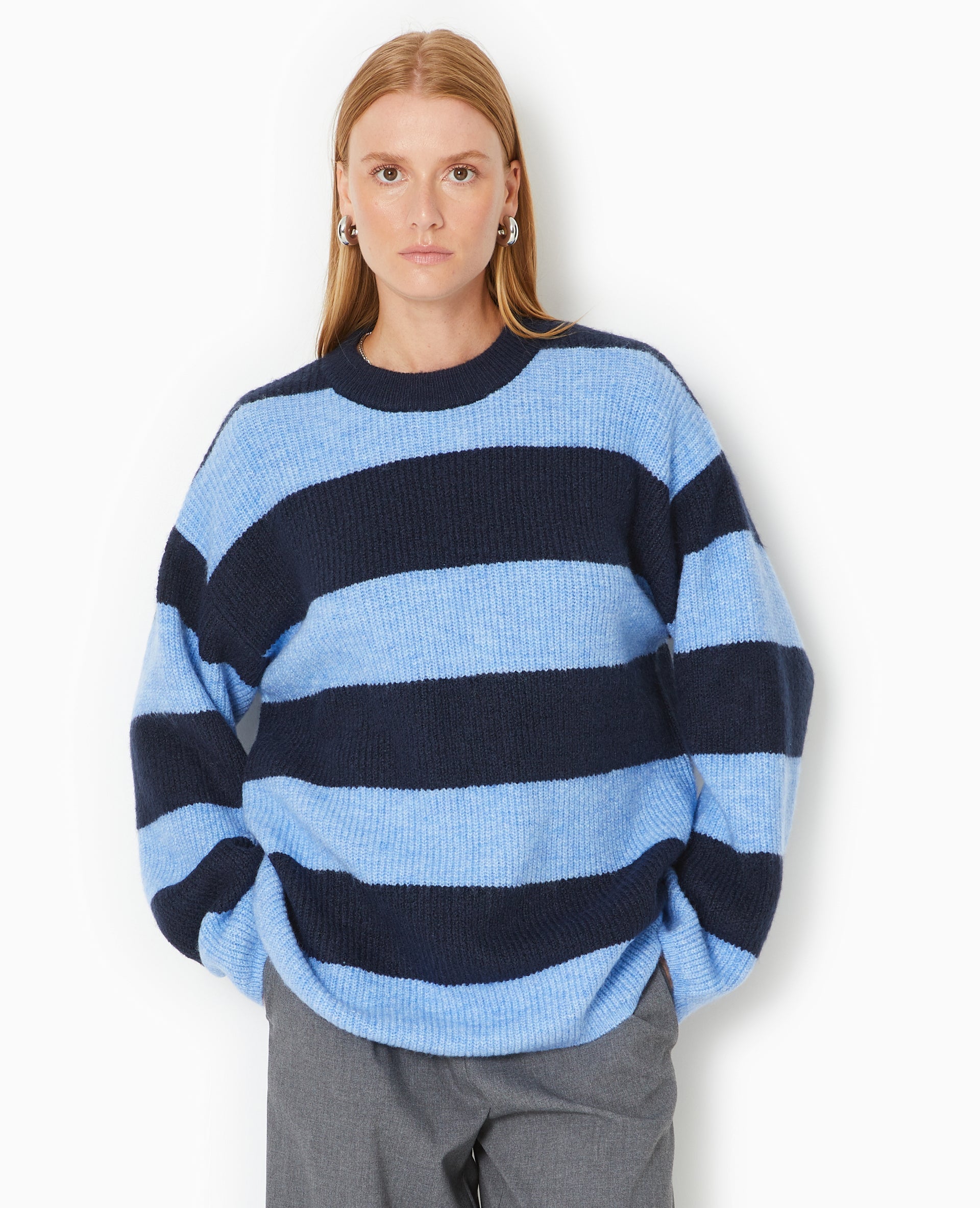 Pull oversize en maille rayée