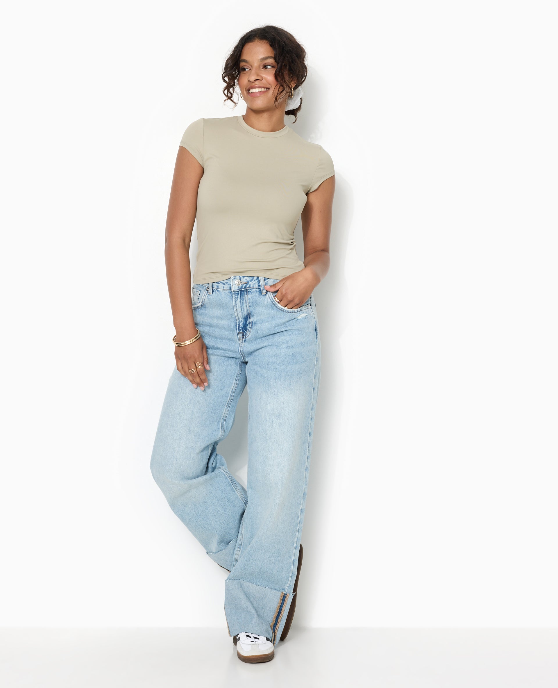T-shirt ajusté en maille extensible