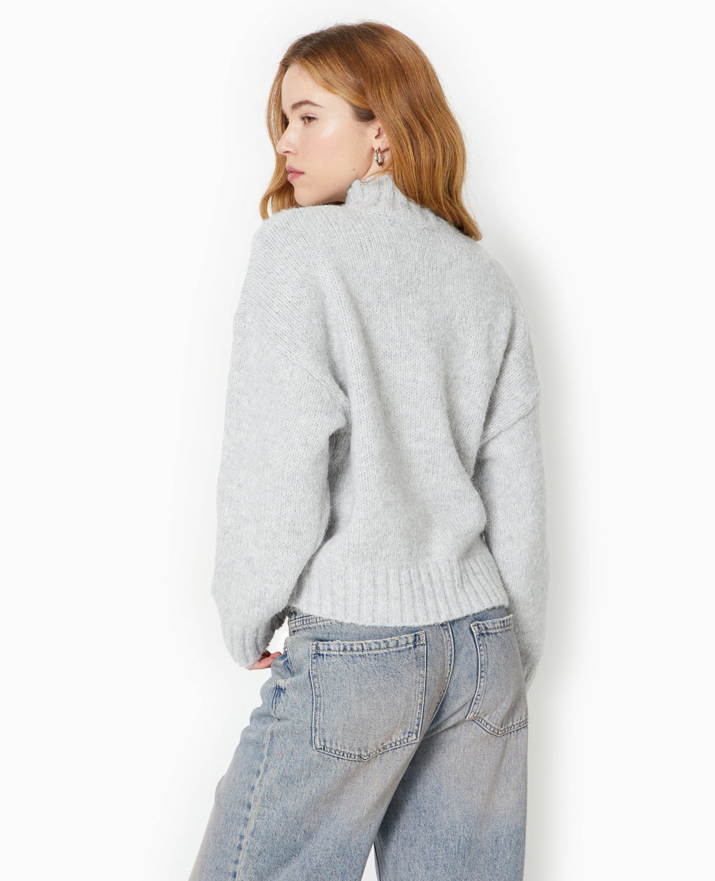 Pull col montant