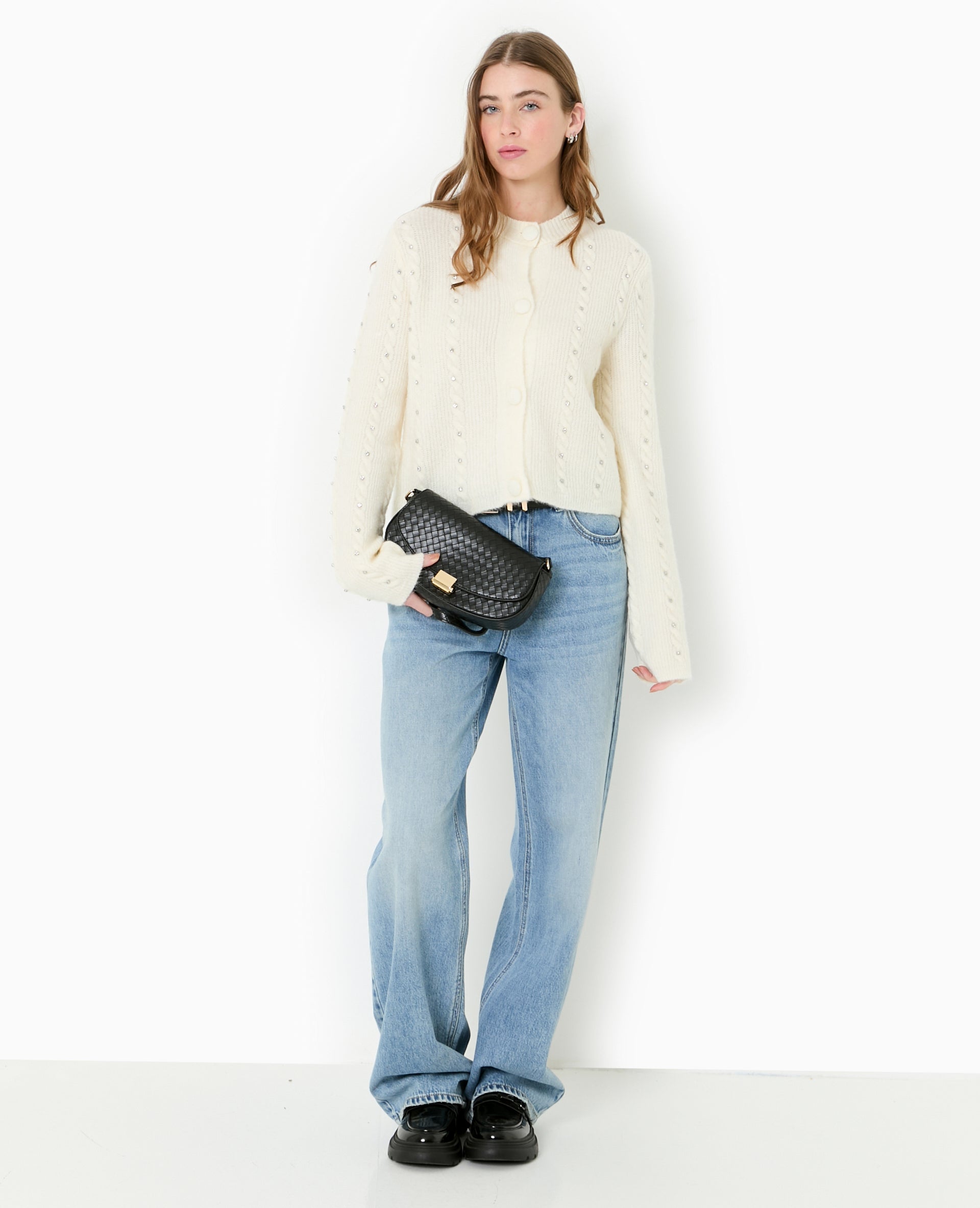 Gilet col rond avec torsades et strass